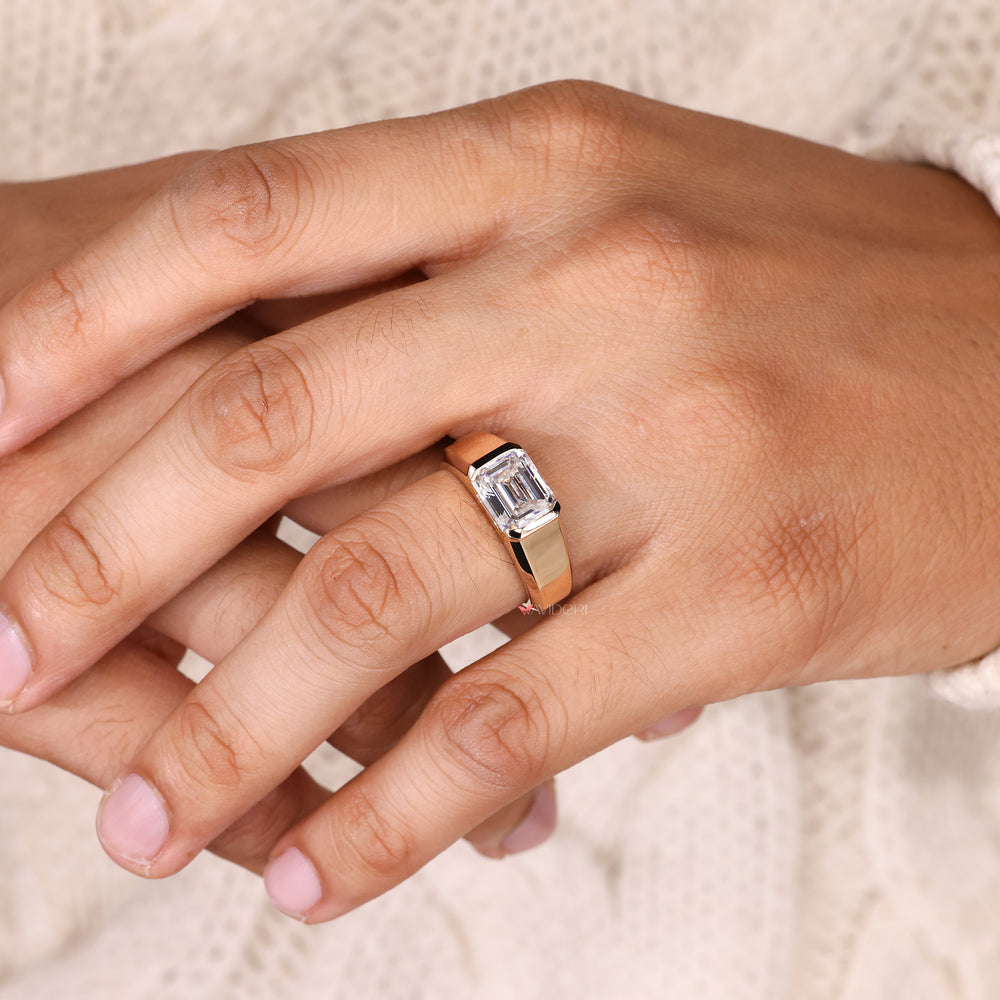 Bezel setting emerald men's ring handmade.
