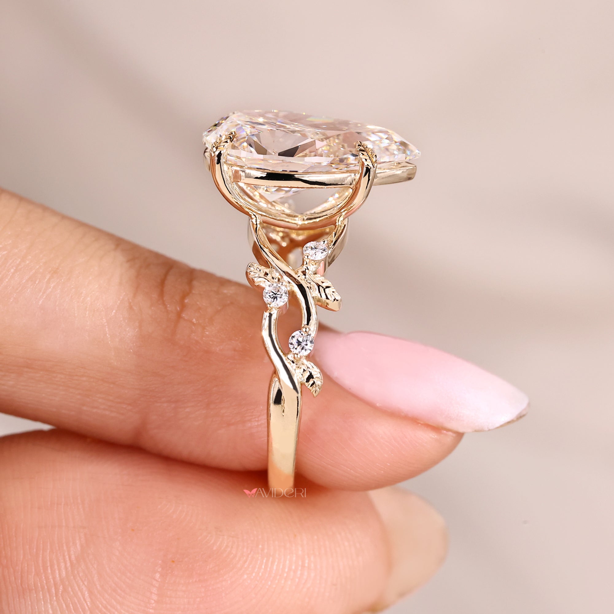 Curvy chevron wedding band style.