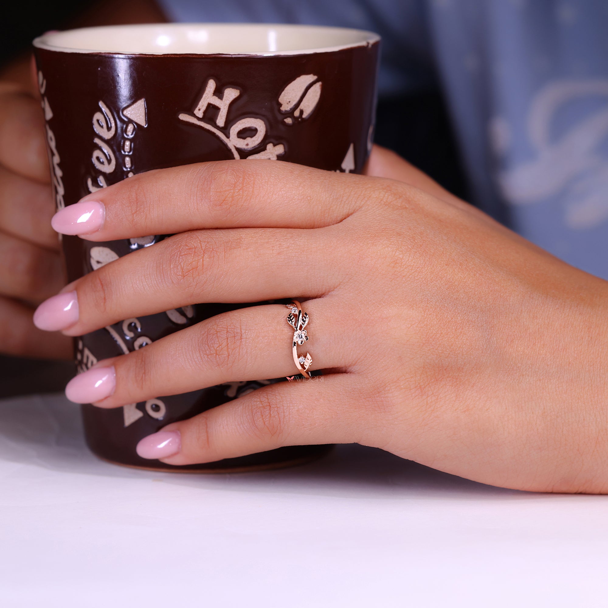 Elegant round diamond wedding band with timeless charm.