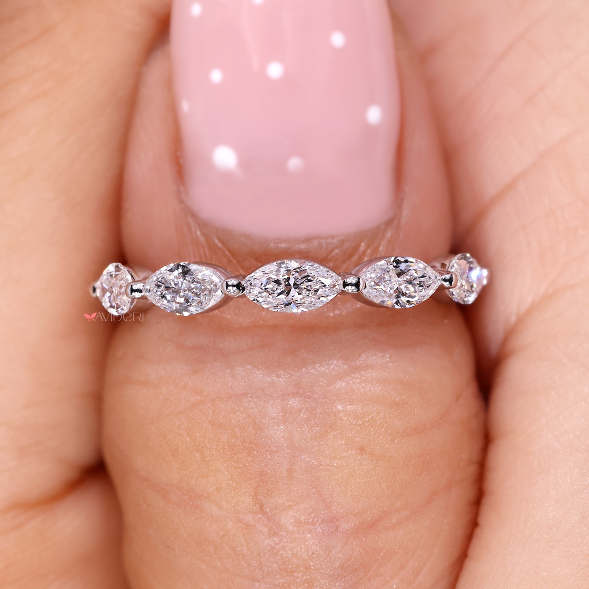 Custom wedding band in handmade jewelry style.
