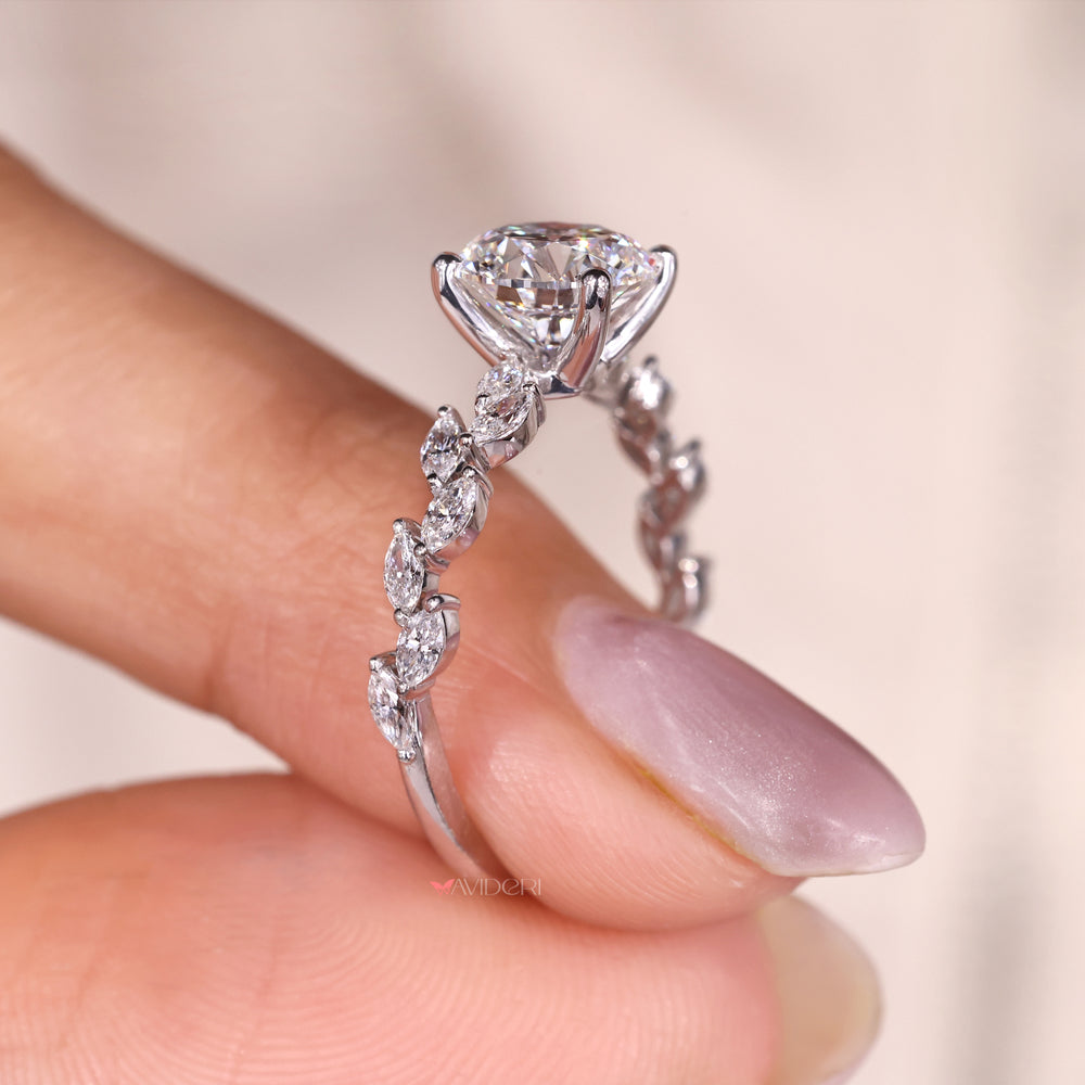 Marquise cut diamond pave band, offering a stunning combination of elegance and style.
