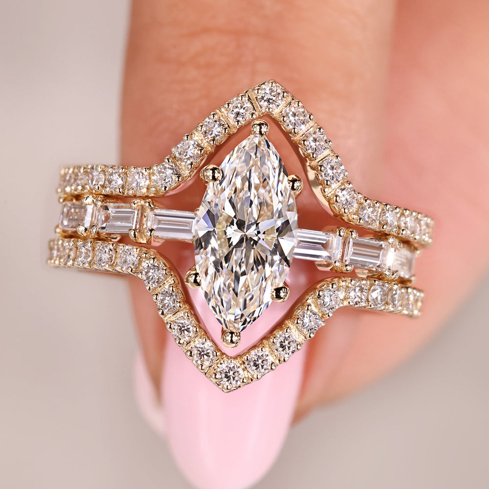 Marquise diamond ring with wedding band in marquise cut engagement ring.