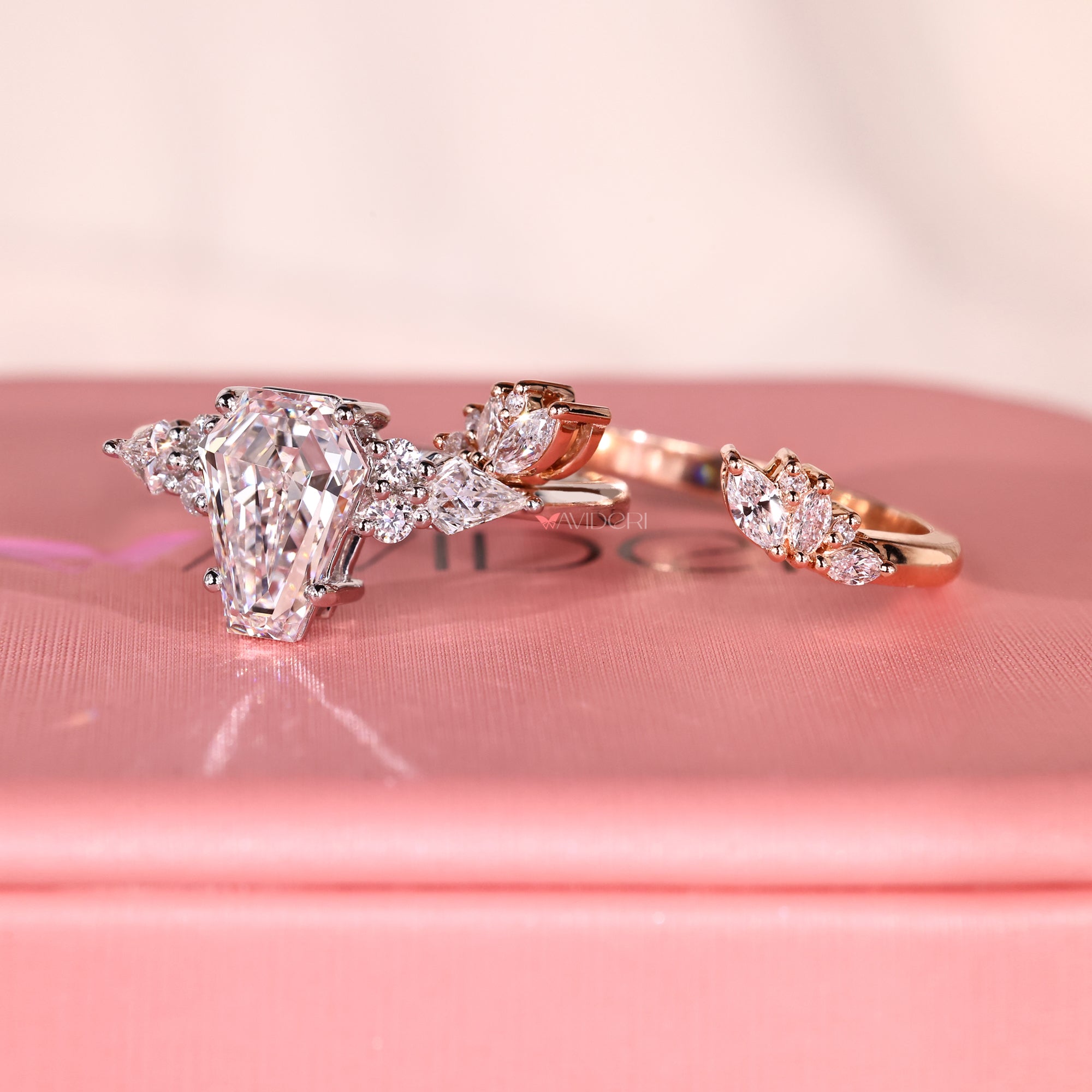 Custom bridal set with IGI certified diamonds.