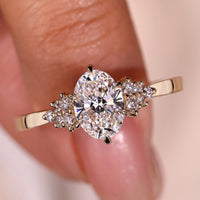 6 Prong Oval Engagement Ring - Muse Setting