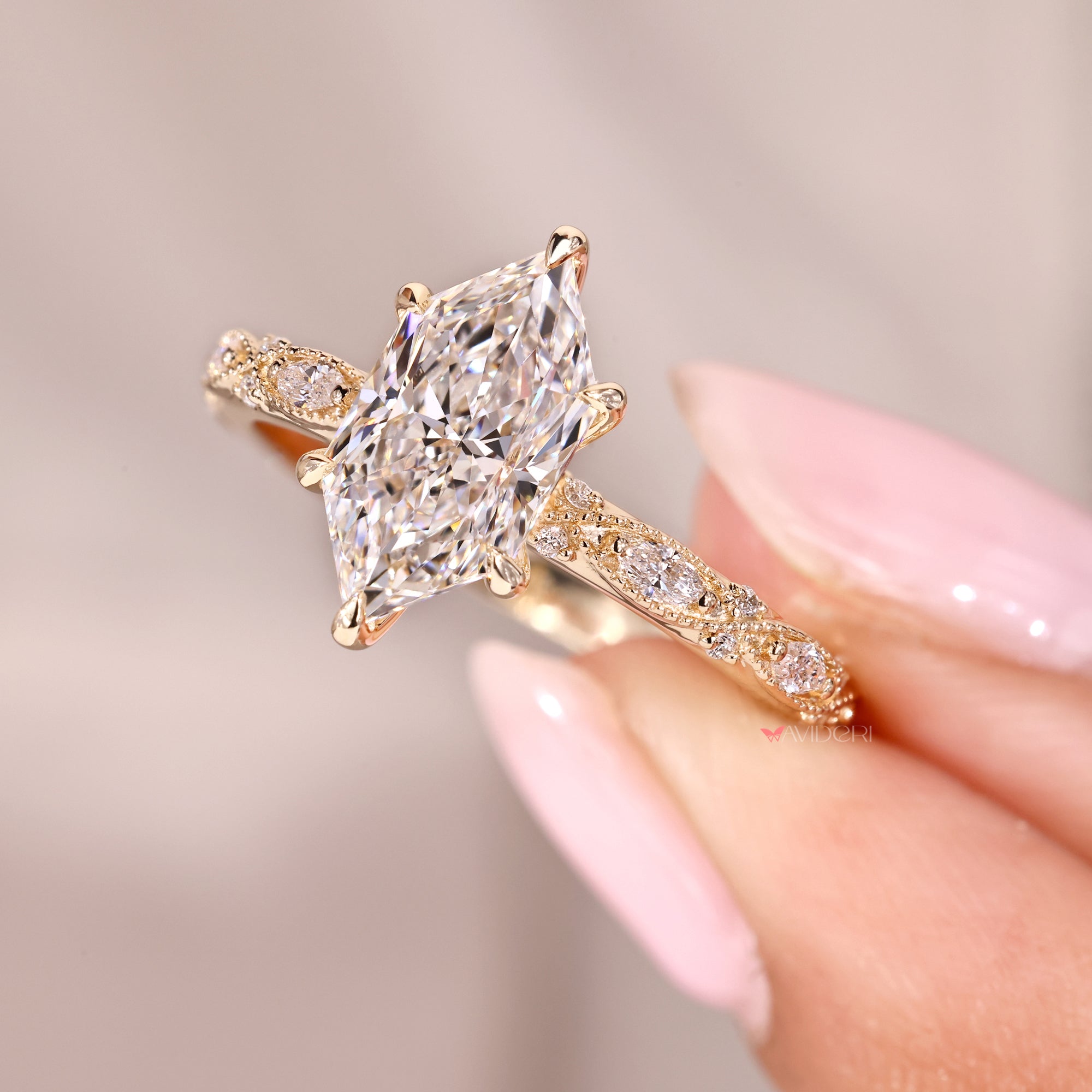 Vintage engagement ring with six claw prong setting.