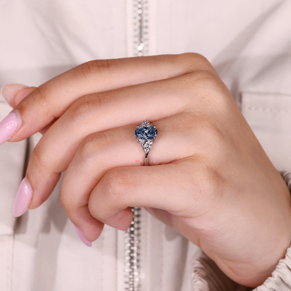Lab grown oval diamond ring IGI certified.
