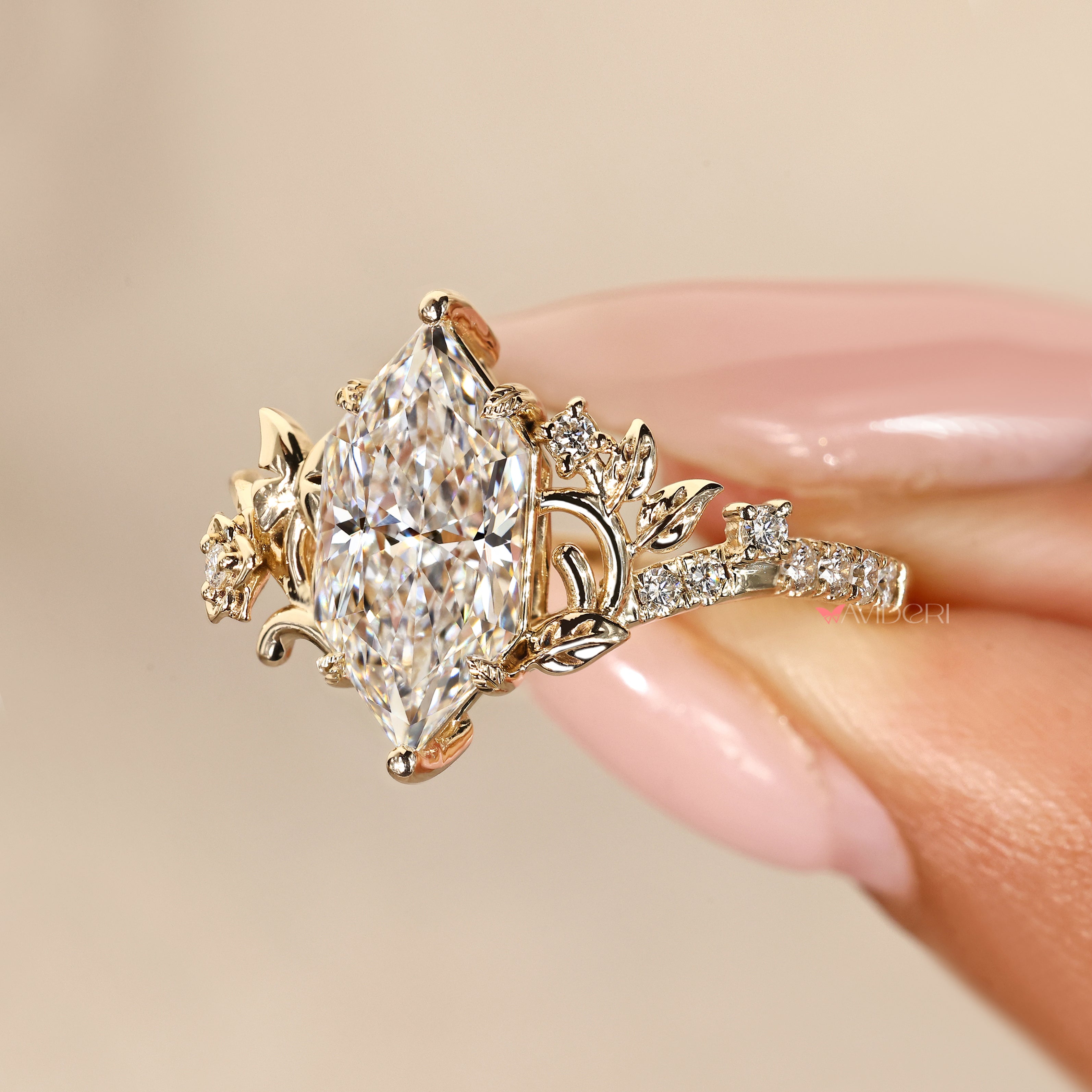 IGI certified marquise diamond ring handmade.
