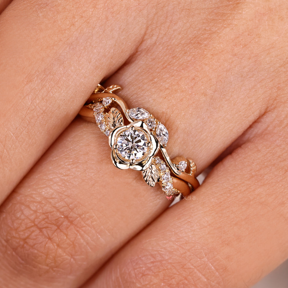 Nature inspired round diamond ring bridal set.