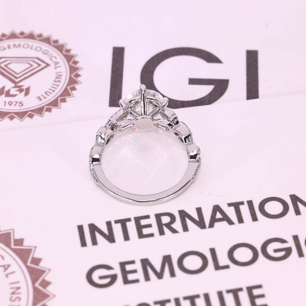 IGI certified round diamond ring handmade.
