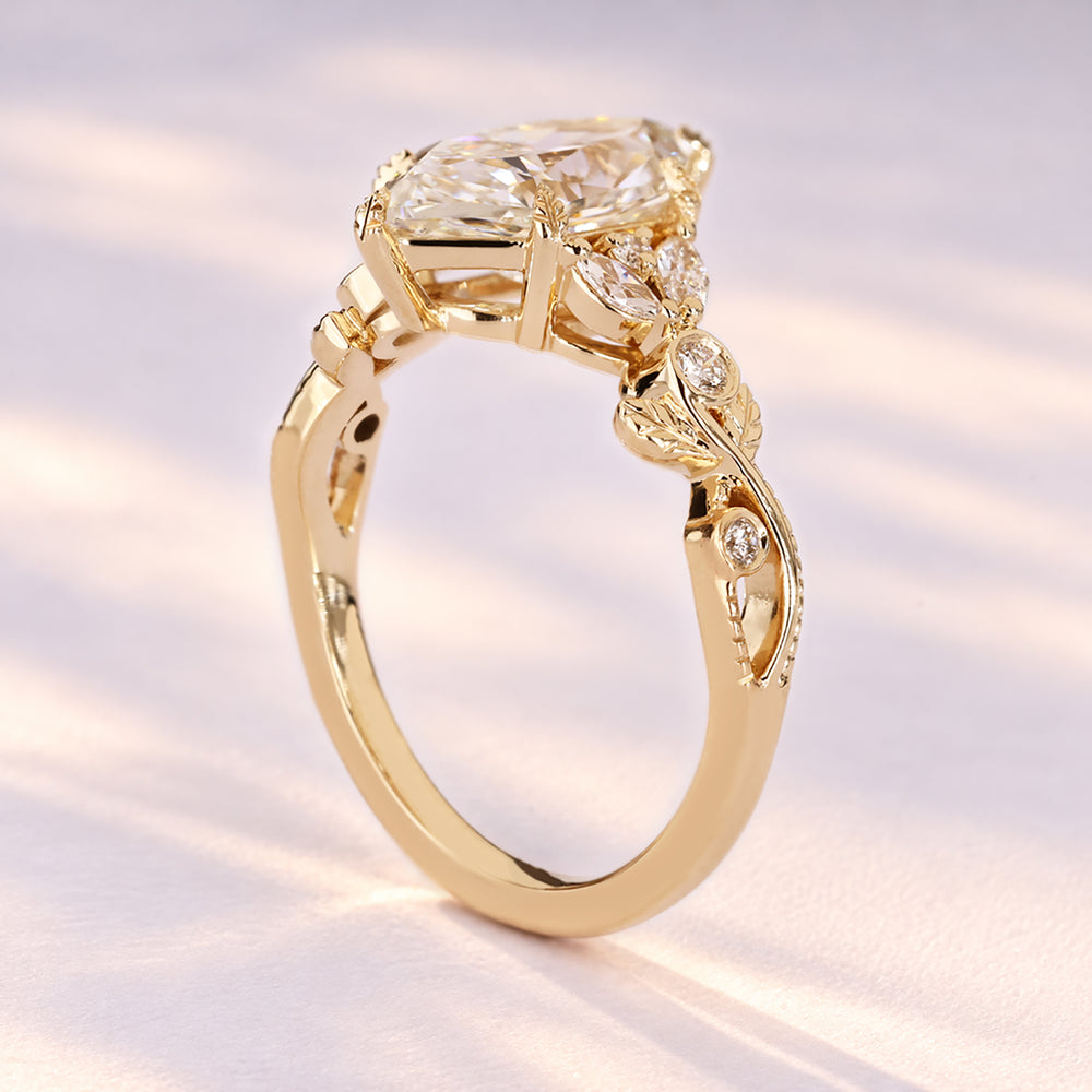 Nature inspired Dutch marquise diamond ring.
