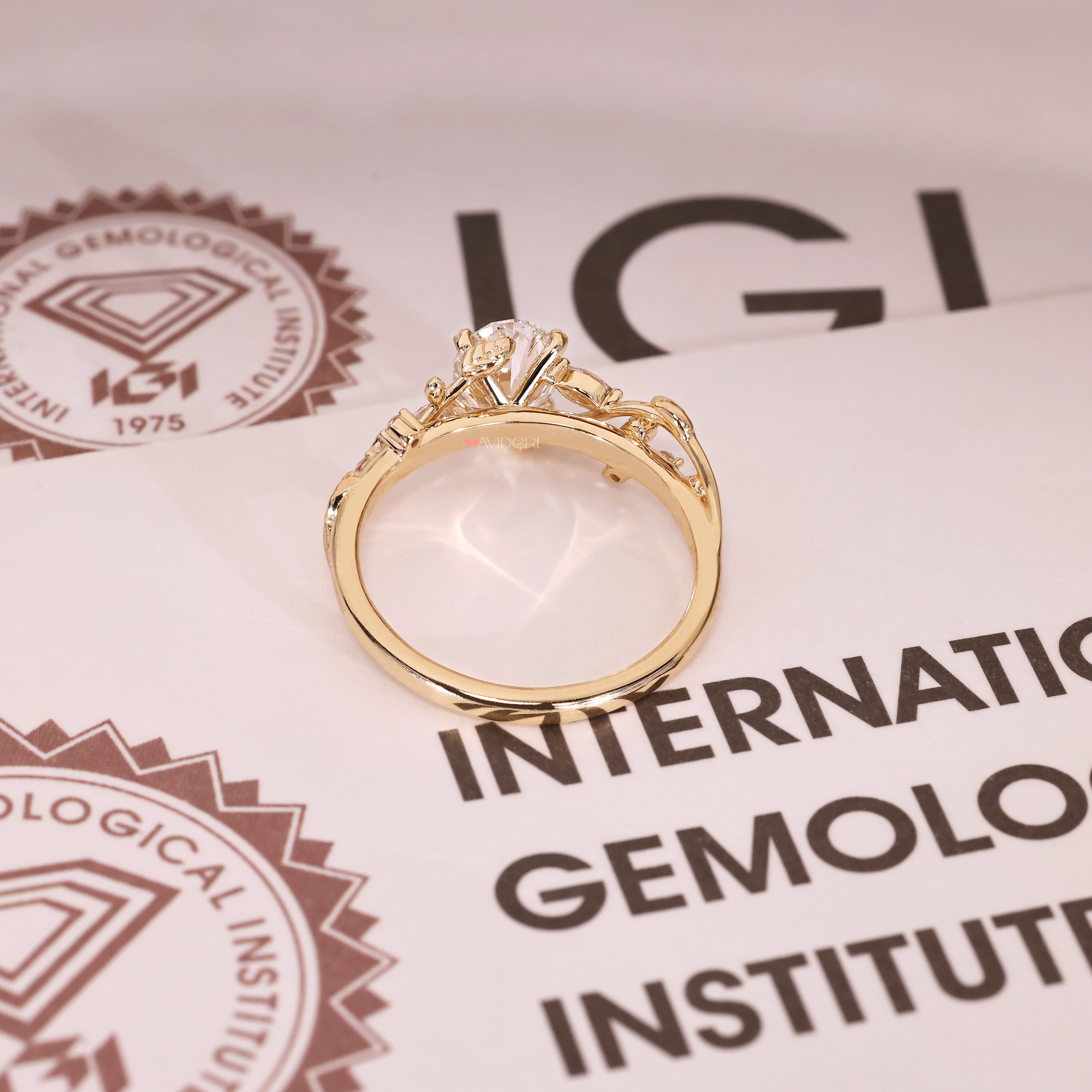 Lab grown oval diamond ring IGI certified.
