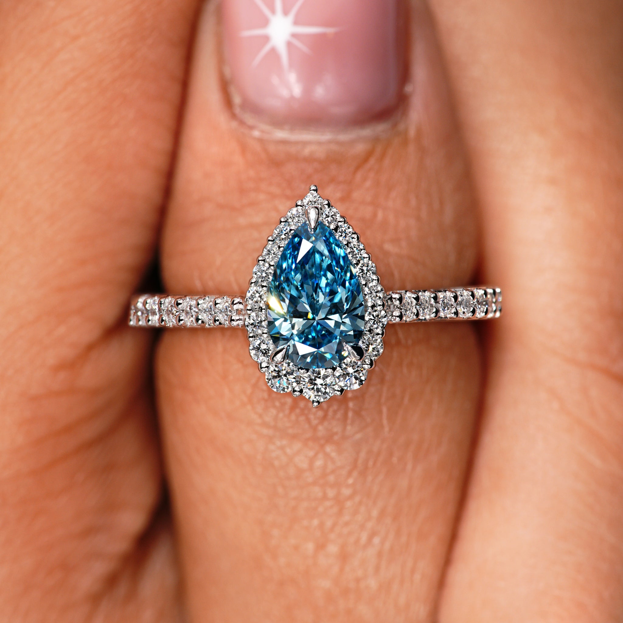 Pear Halo Engagement Ring with a stunning design for timeless elegance.
