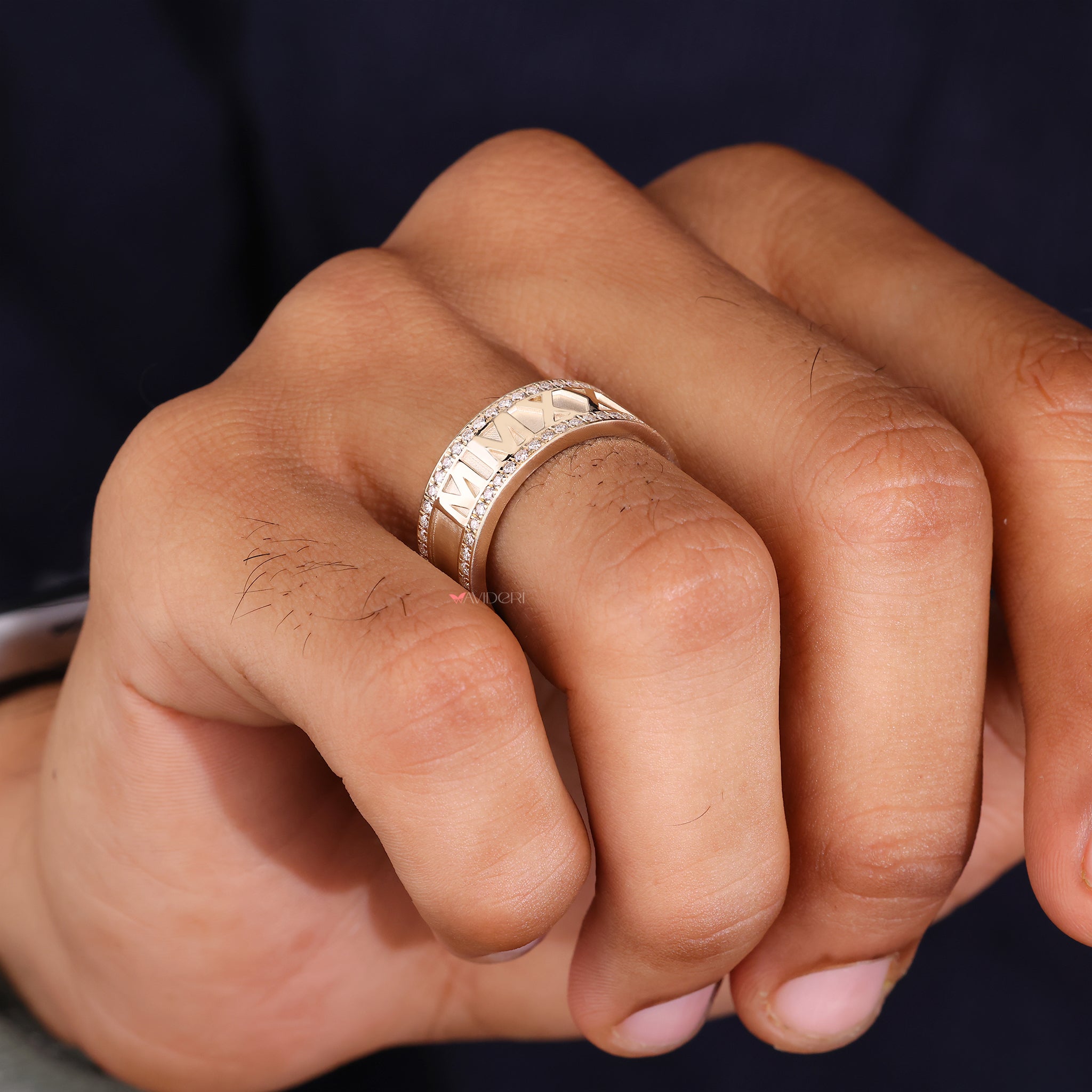Designer mens weeding band reveals expert touch and bold personality.
