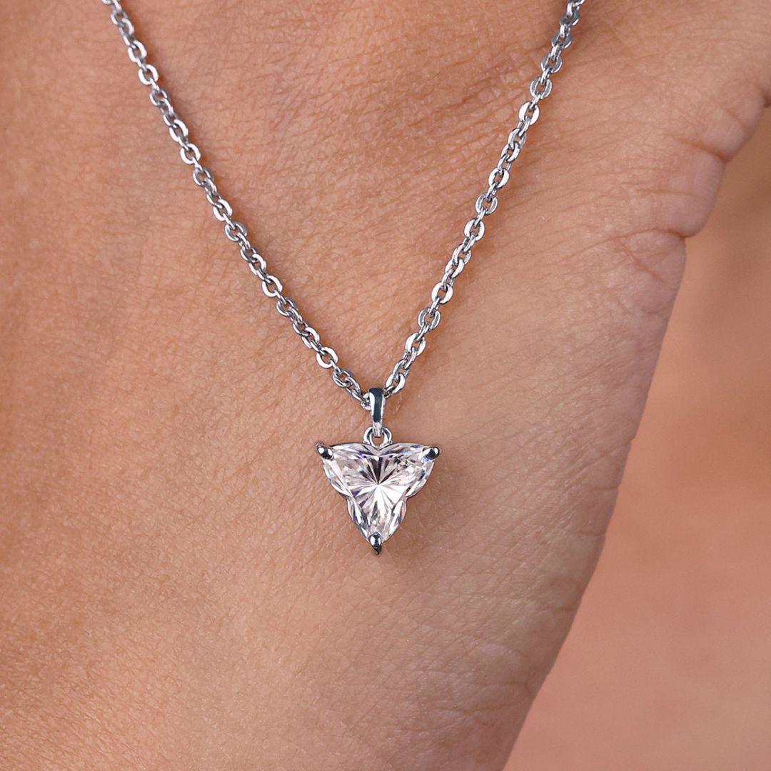 Antique Flower Cut Moissanite pendant, offering a vintage design with sparkling elegance.