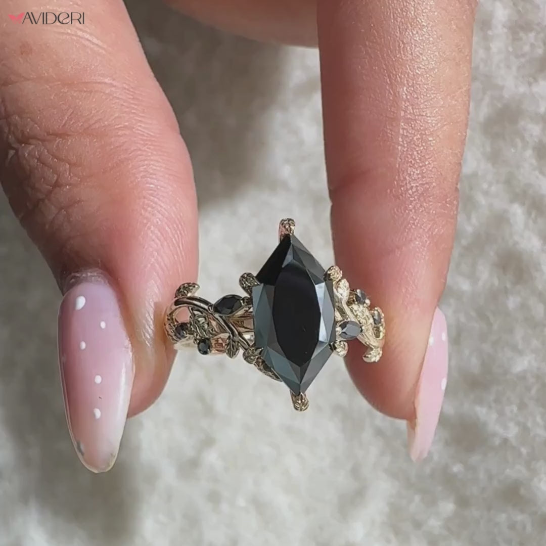 Avideri engagement ring with nature inspired engagement ring.