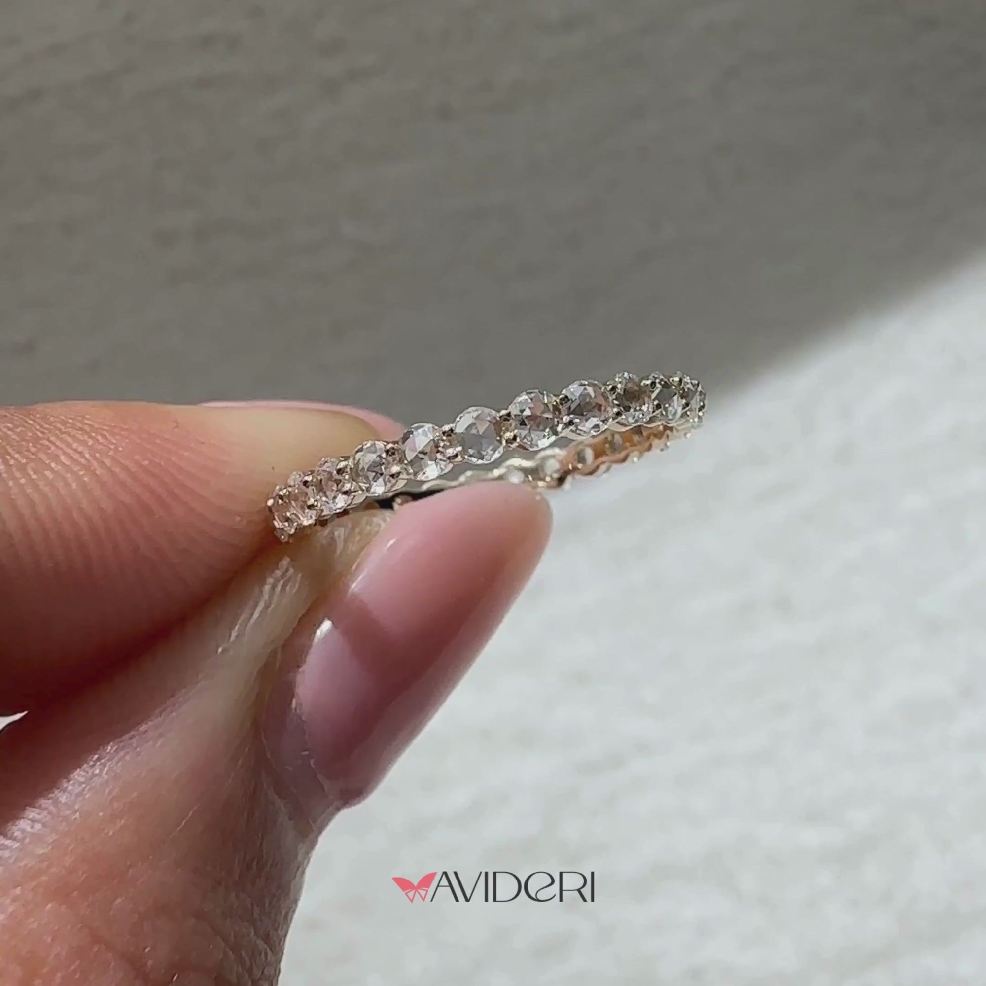 Handmade round rose diamond band with full eternity style
