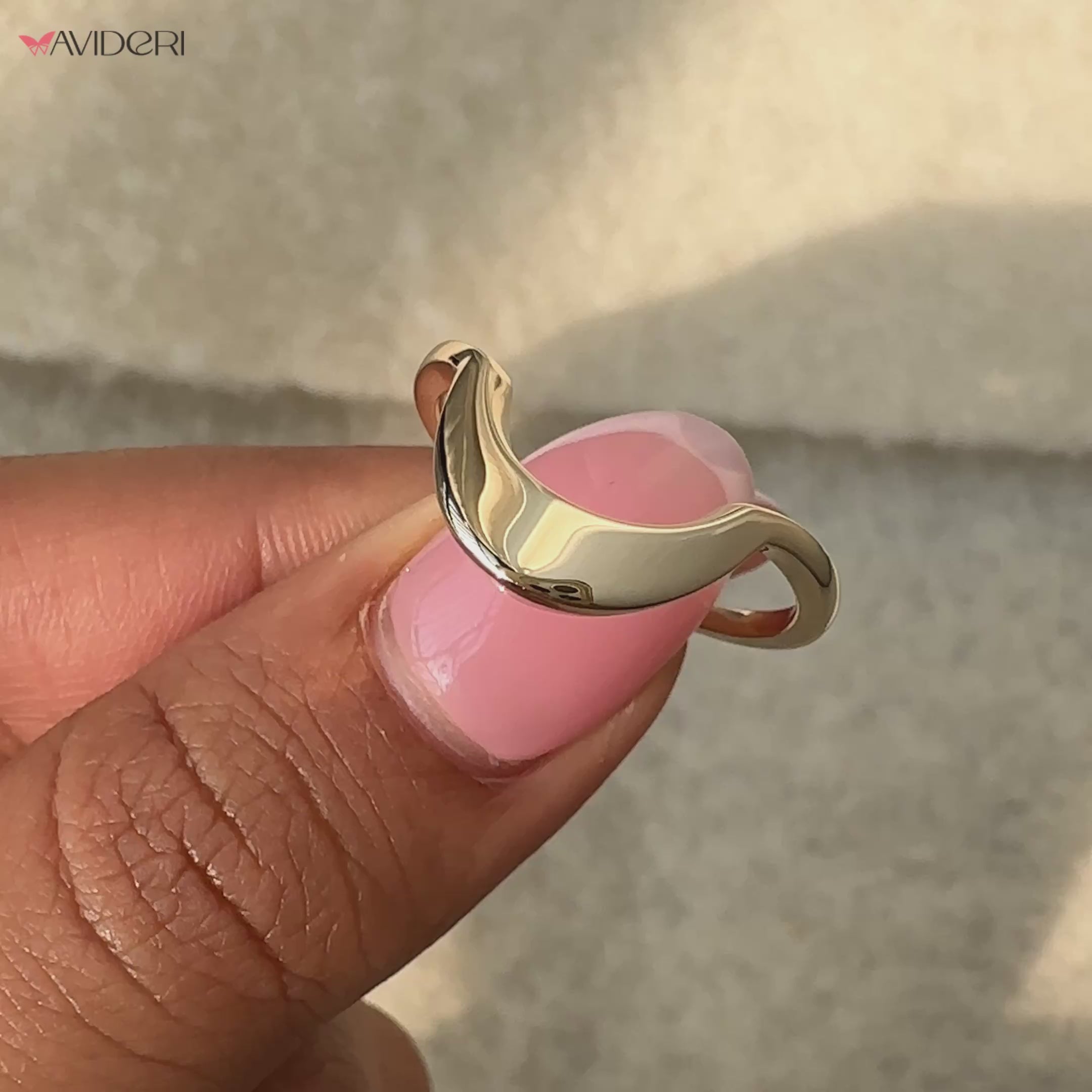 U shaped ring with a classic metal finish and durable design
