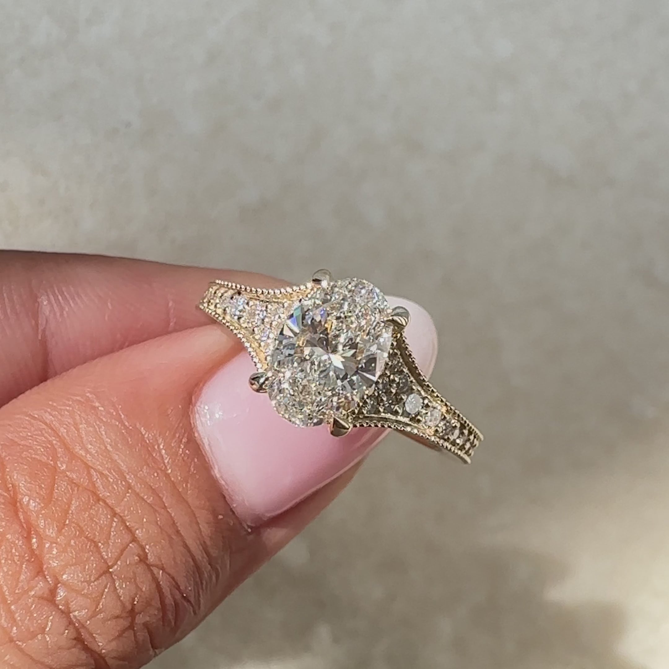 Lab grown diamond oval ring vintage style.
