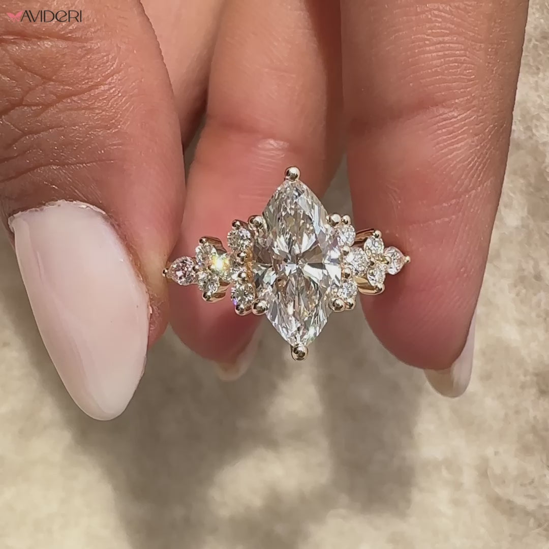 Avideri engagement ring Round Cut side Diamond.