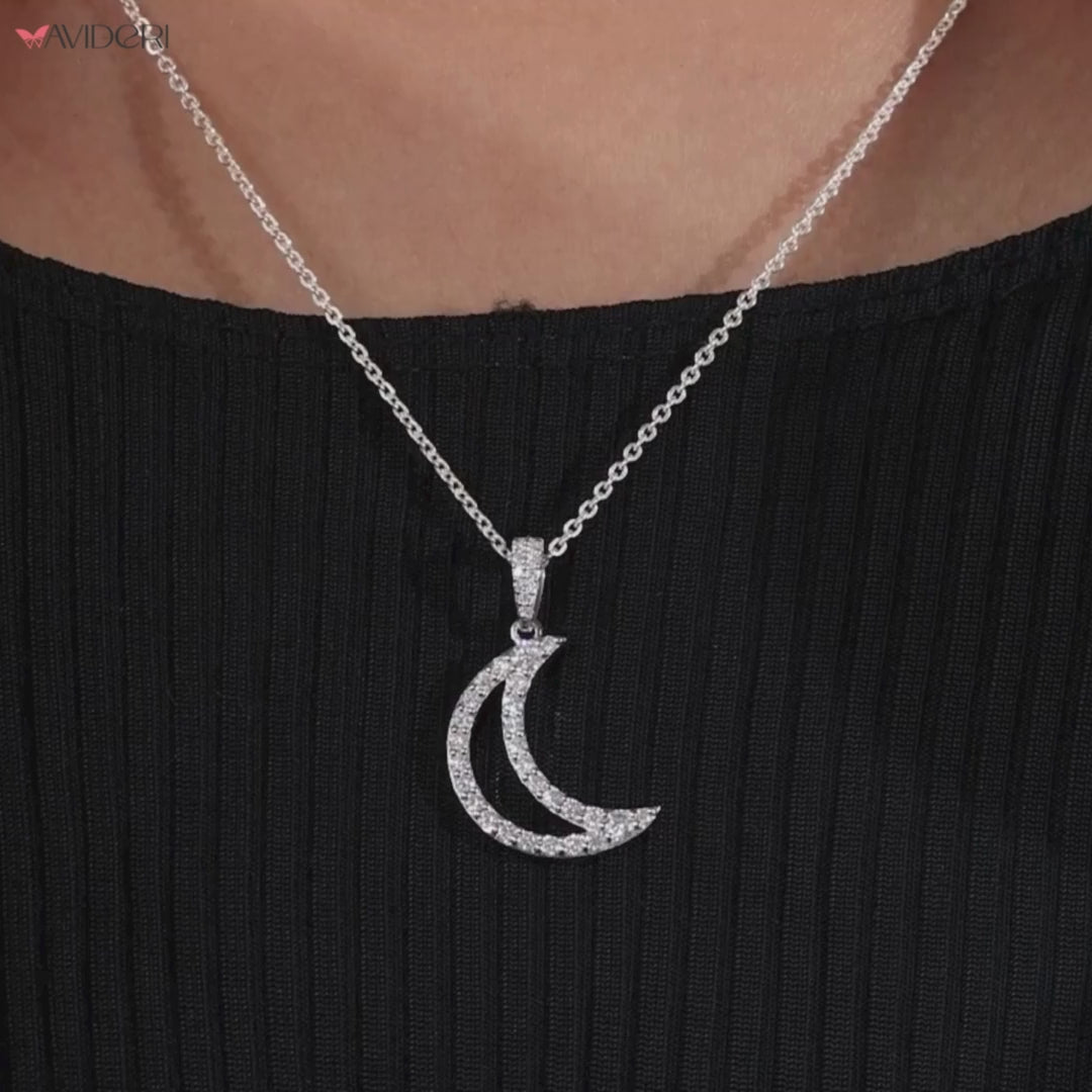 Gift for her creates lasting memories with thoughtful, meaningful jewelry.