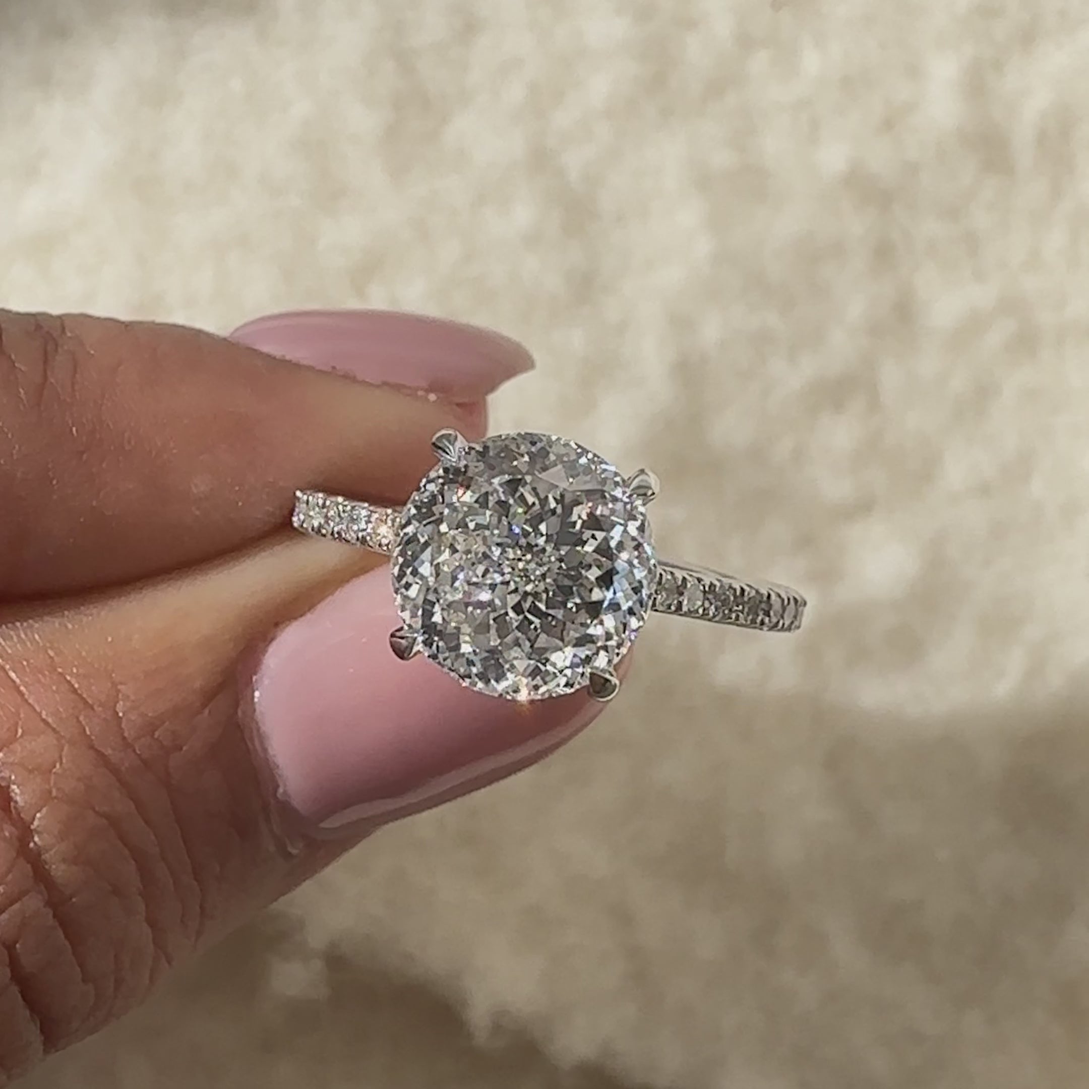 IGI certified lab grown diamond white gold ring.