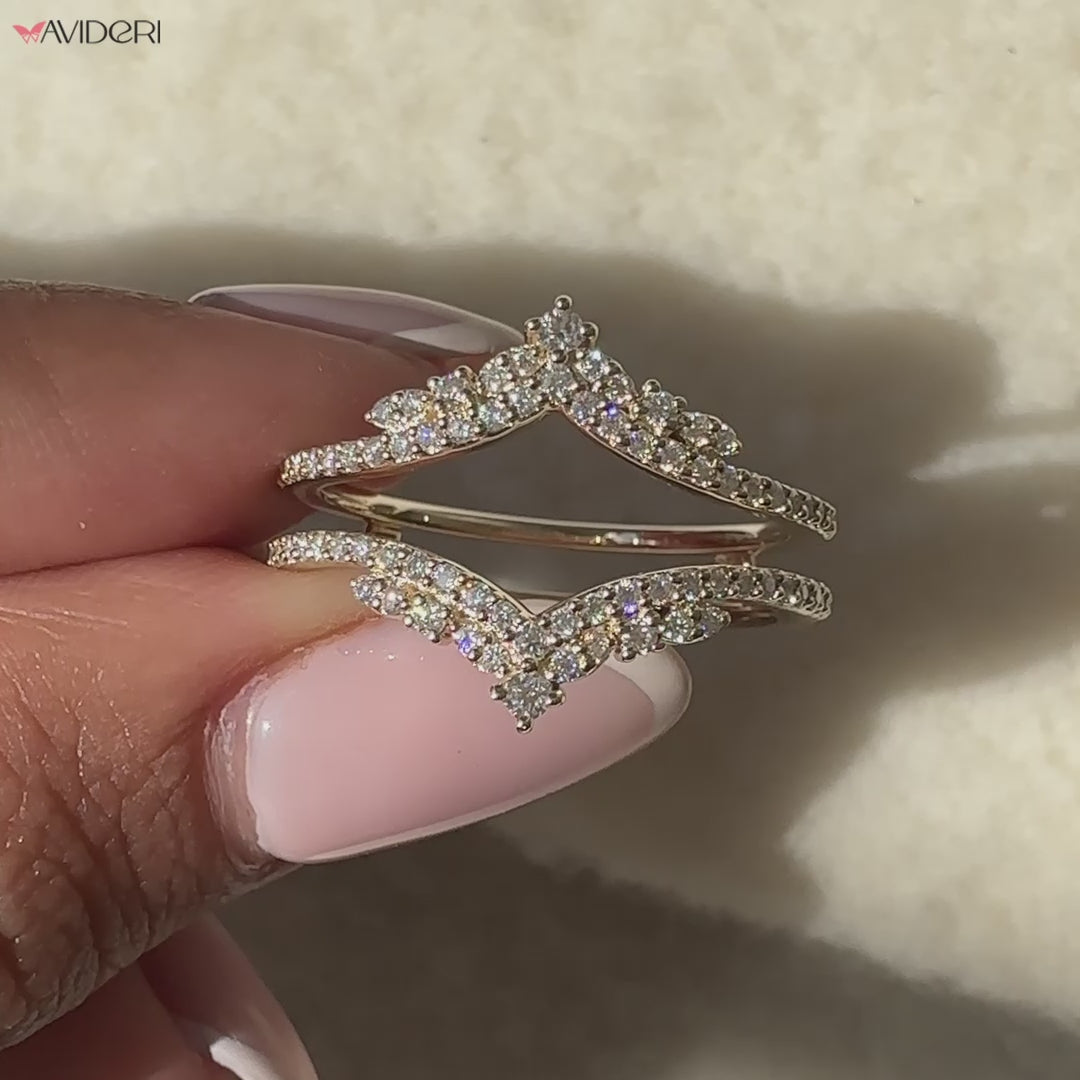 Handmade jewelry with Avideri wedding band design.