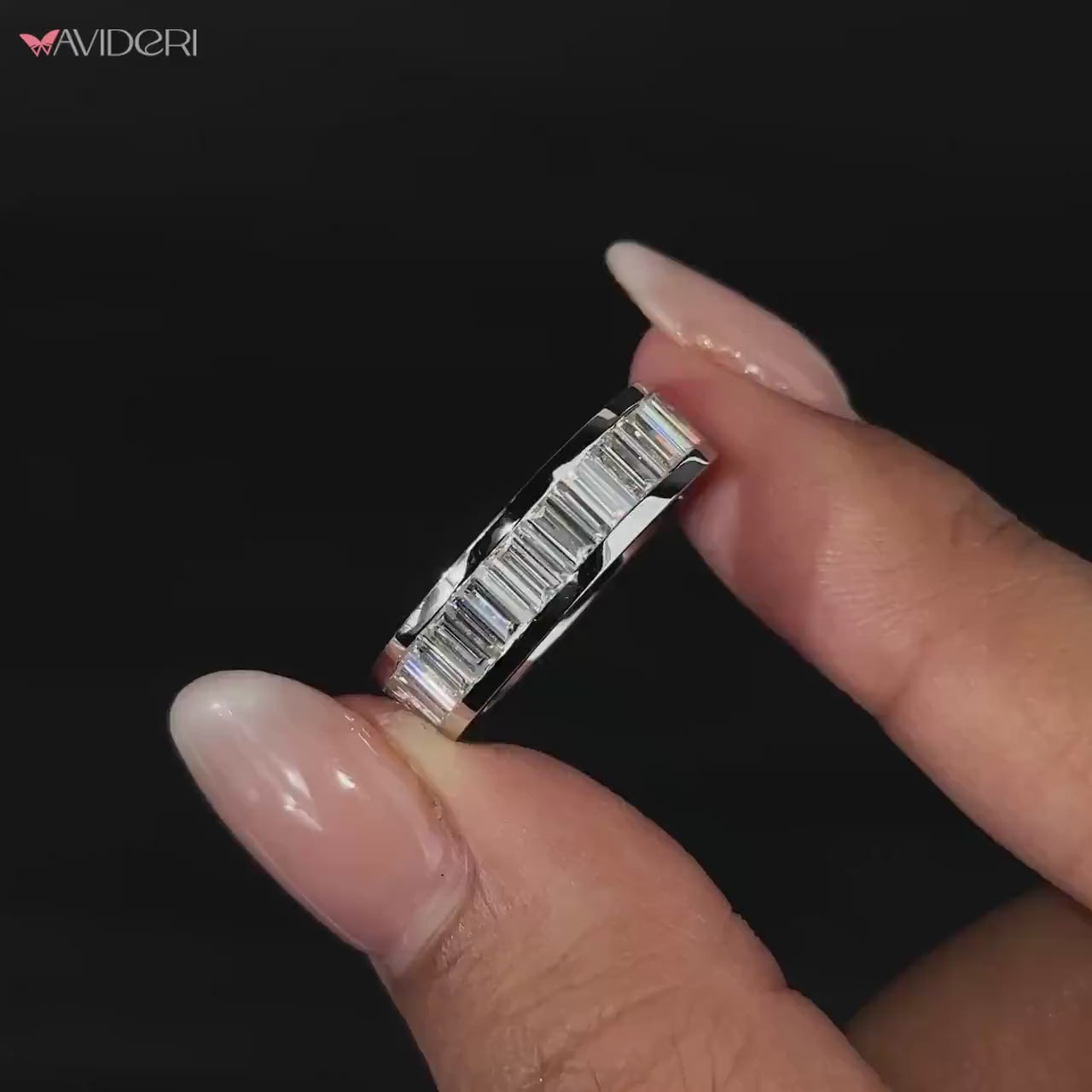 Avideri handmade jewelry featuring a baguette diamond band in a channel setting