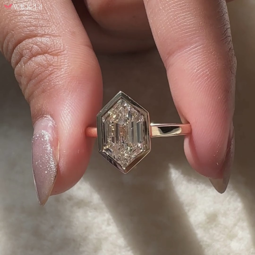 Hexagon cut lab diamond ring made by Avideri.