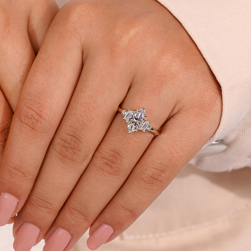 Baguette engagement ring with a 6 prong setting.
