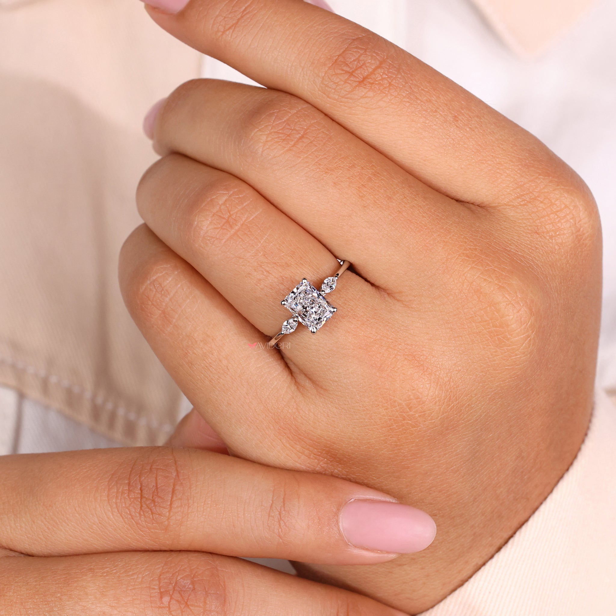 4 prong engagement ring crafted for lasting beauty
