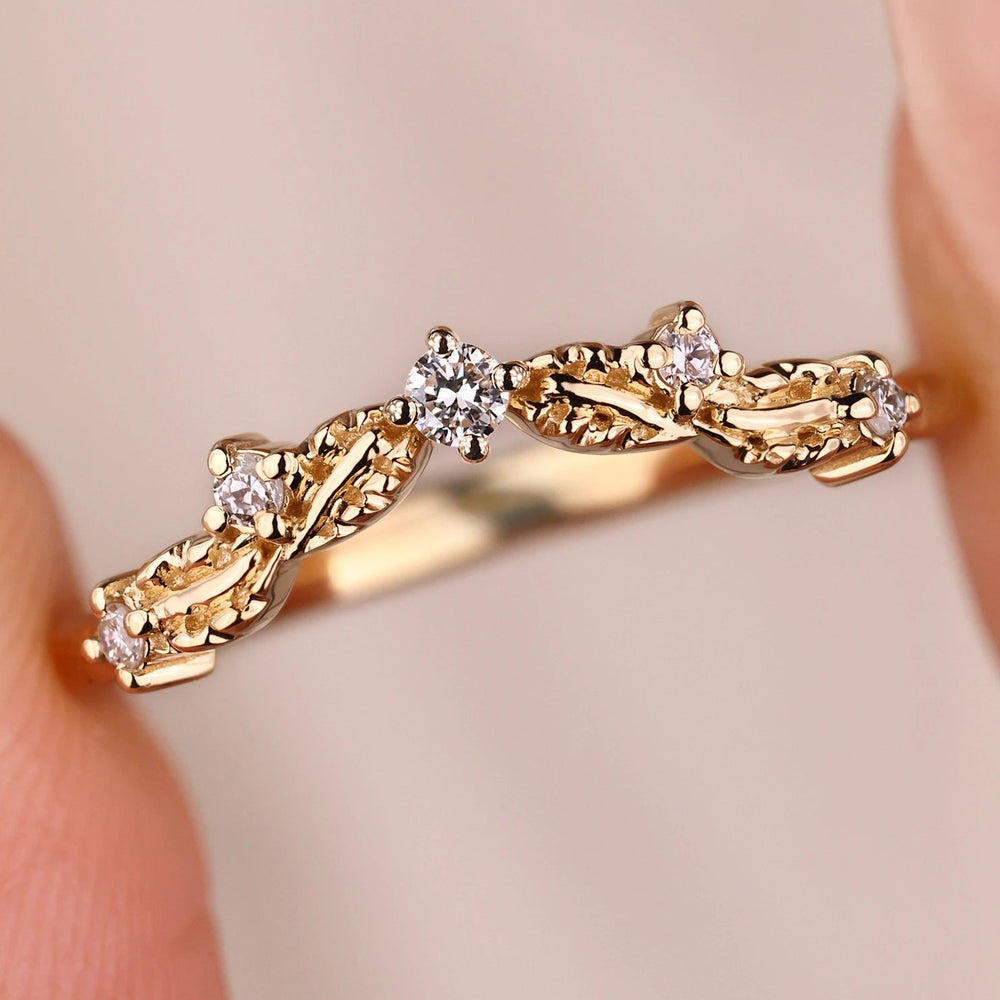 Art deco diamond band with round diamond band.