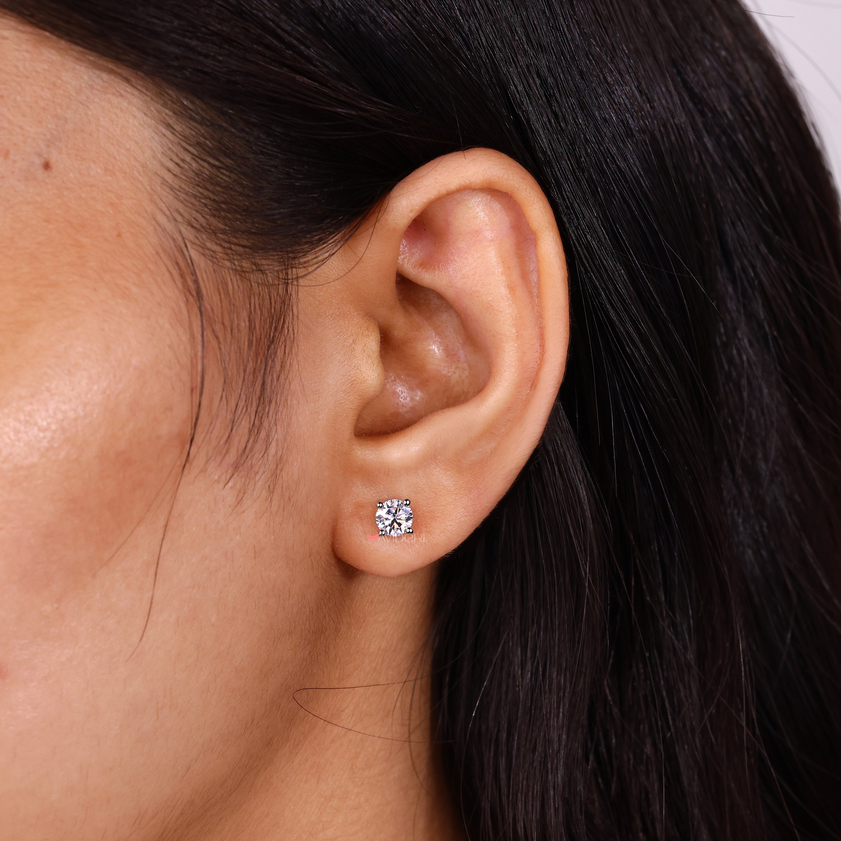 These white gold earrings bring a rich, polished feel that complements any outfit day or night.
