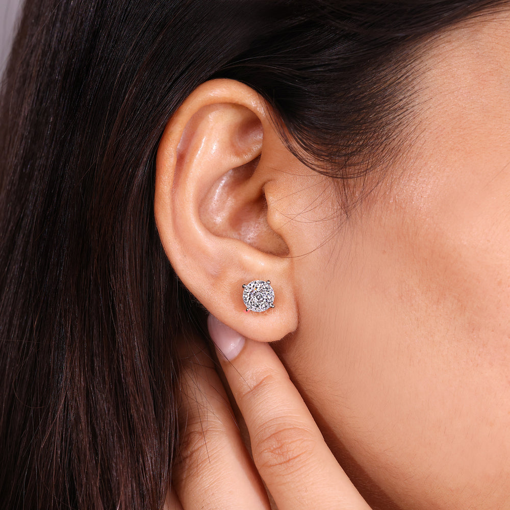 Lab grown diamond with handmade earrings.
