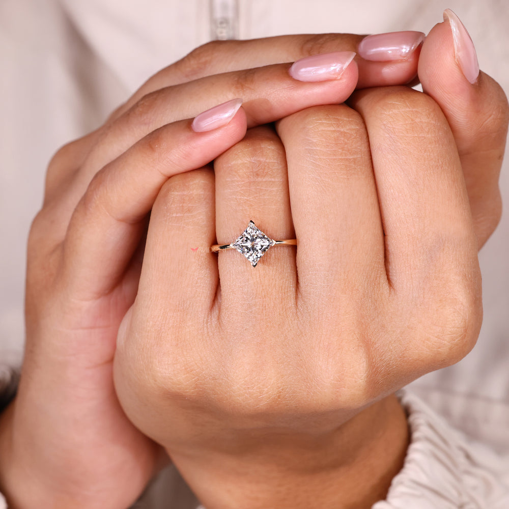 Lab grown diamond princess ring solitaire style.
