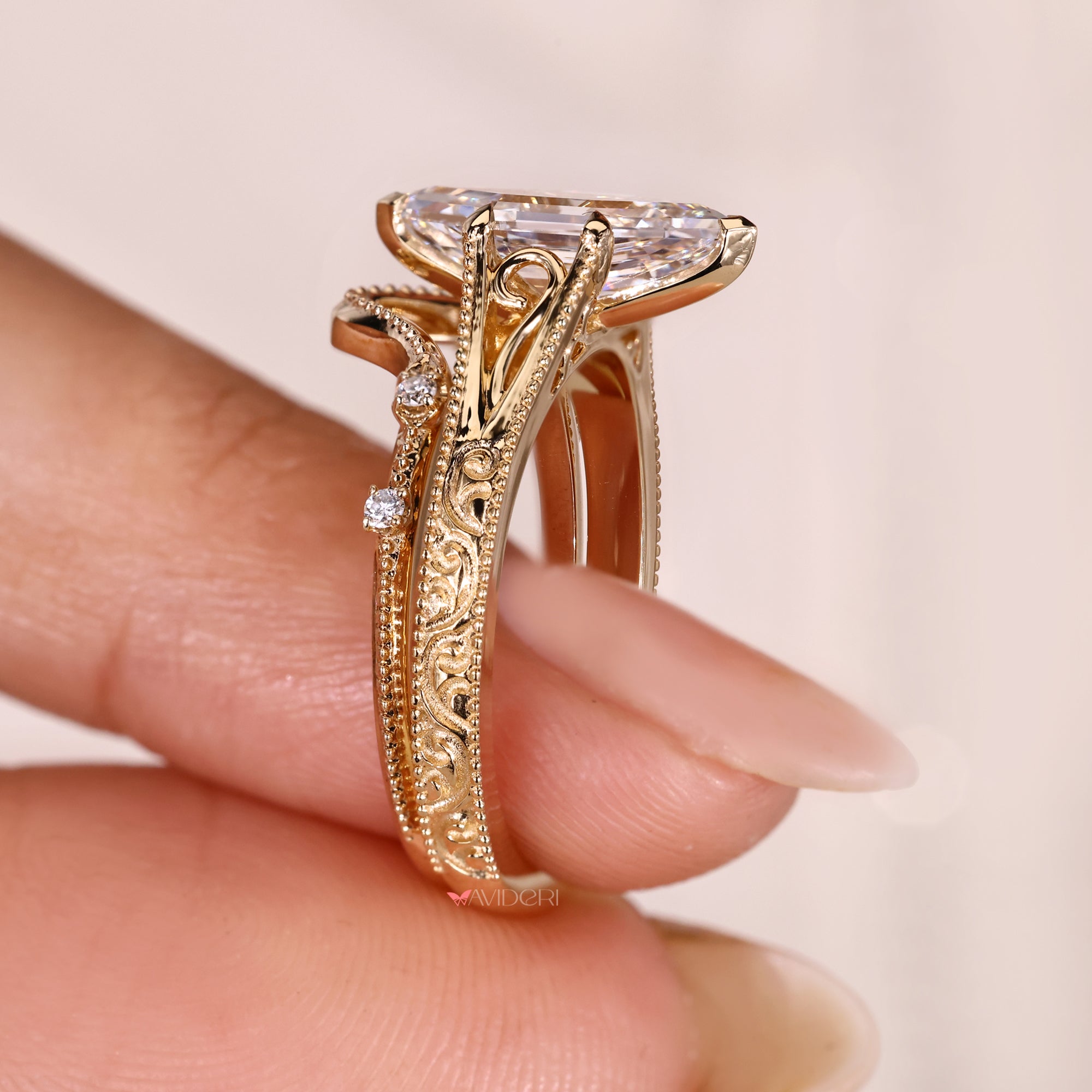 Lab grown hexagon diamond vintage bridal set.
