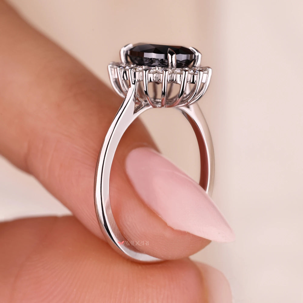 Tapered shank ring for an elegant and comfortable fit.