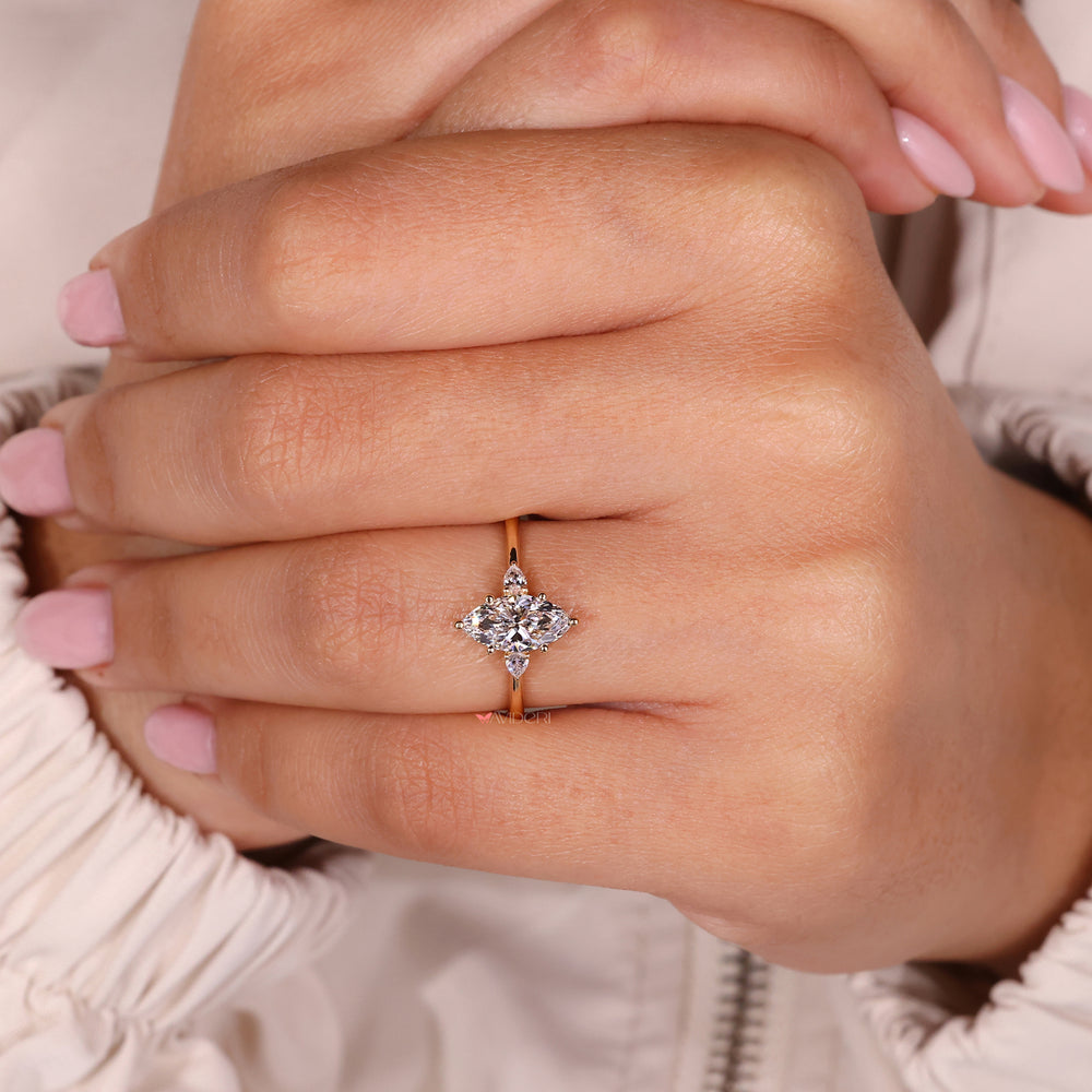 IGI certified diamond ring for assured quality.
