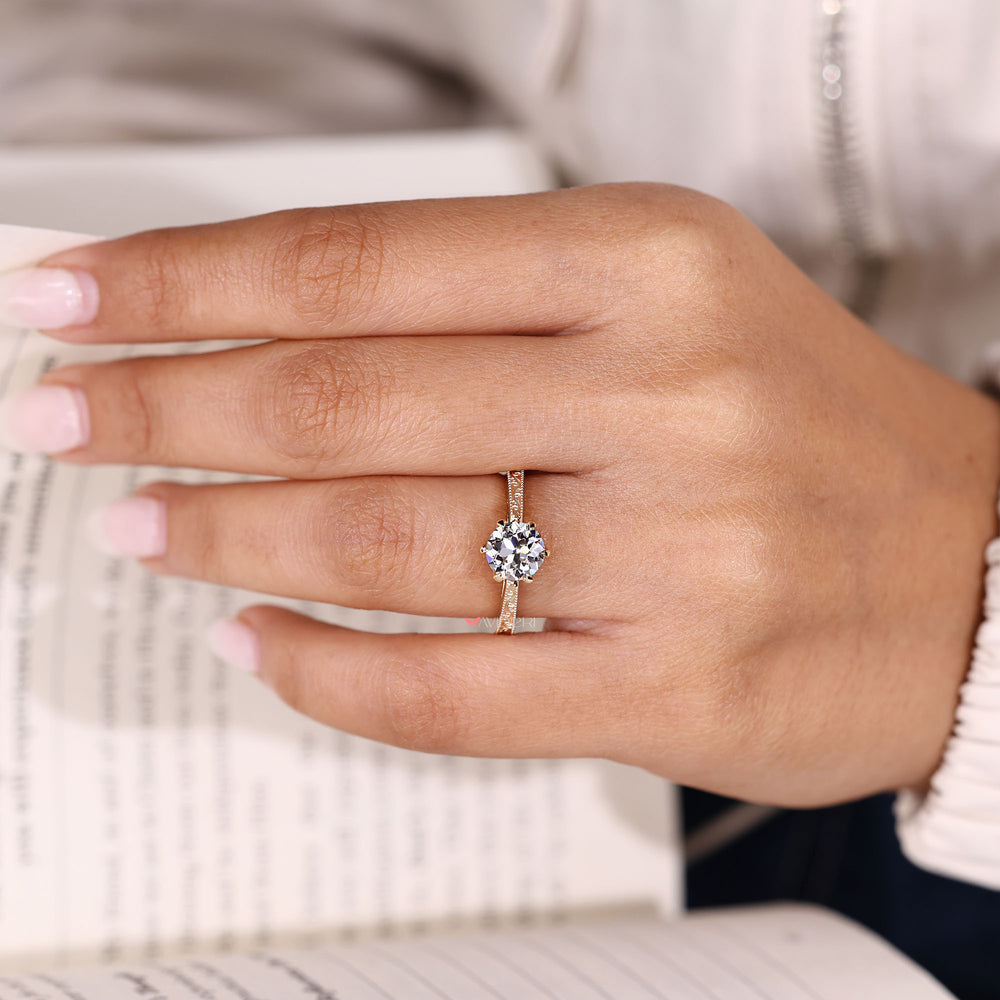 Round old European cut diamond ring.
