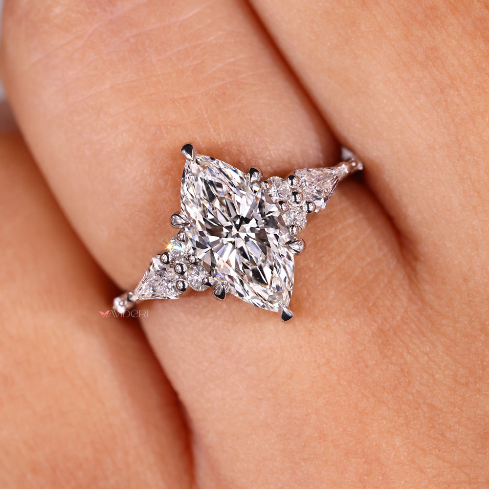 Proposal ring captures special moment with fine craftsmanship.