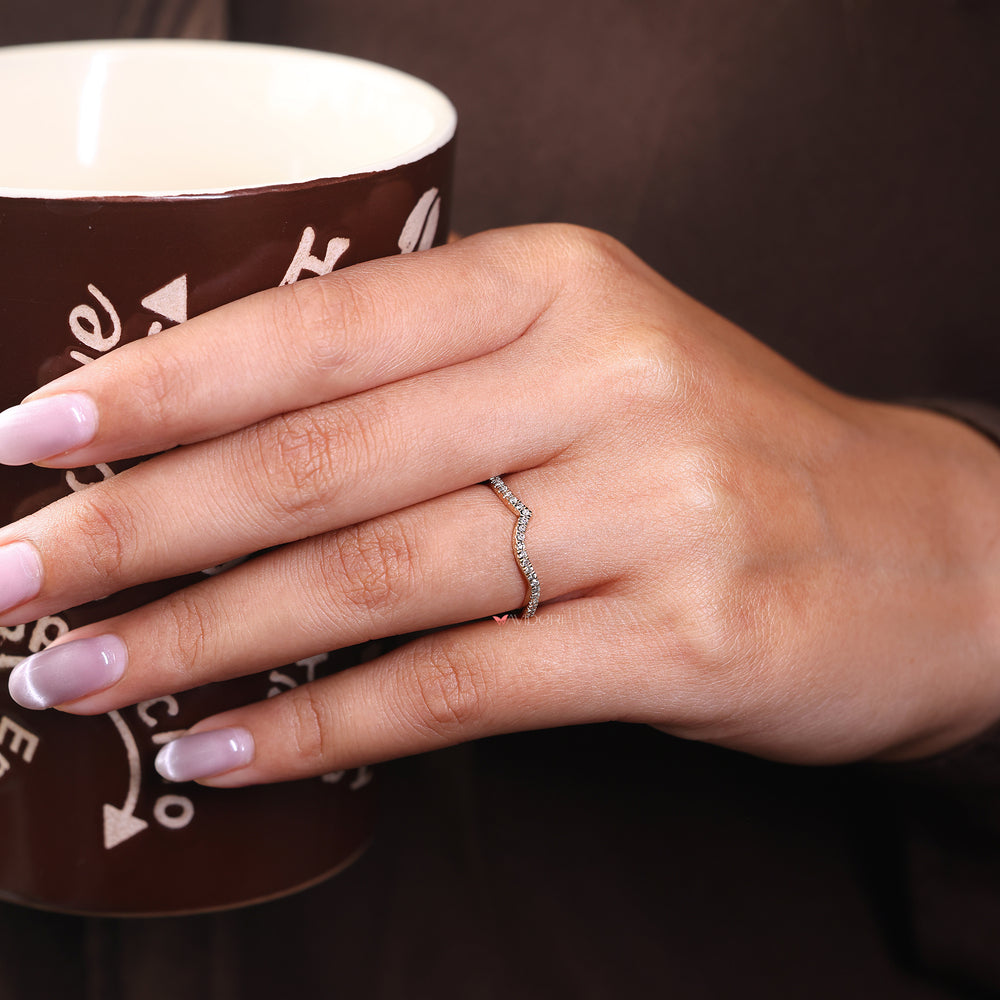 Wave diamond eternity band with a continuous line of sparkling diamonds, perfect for everyday wear.

