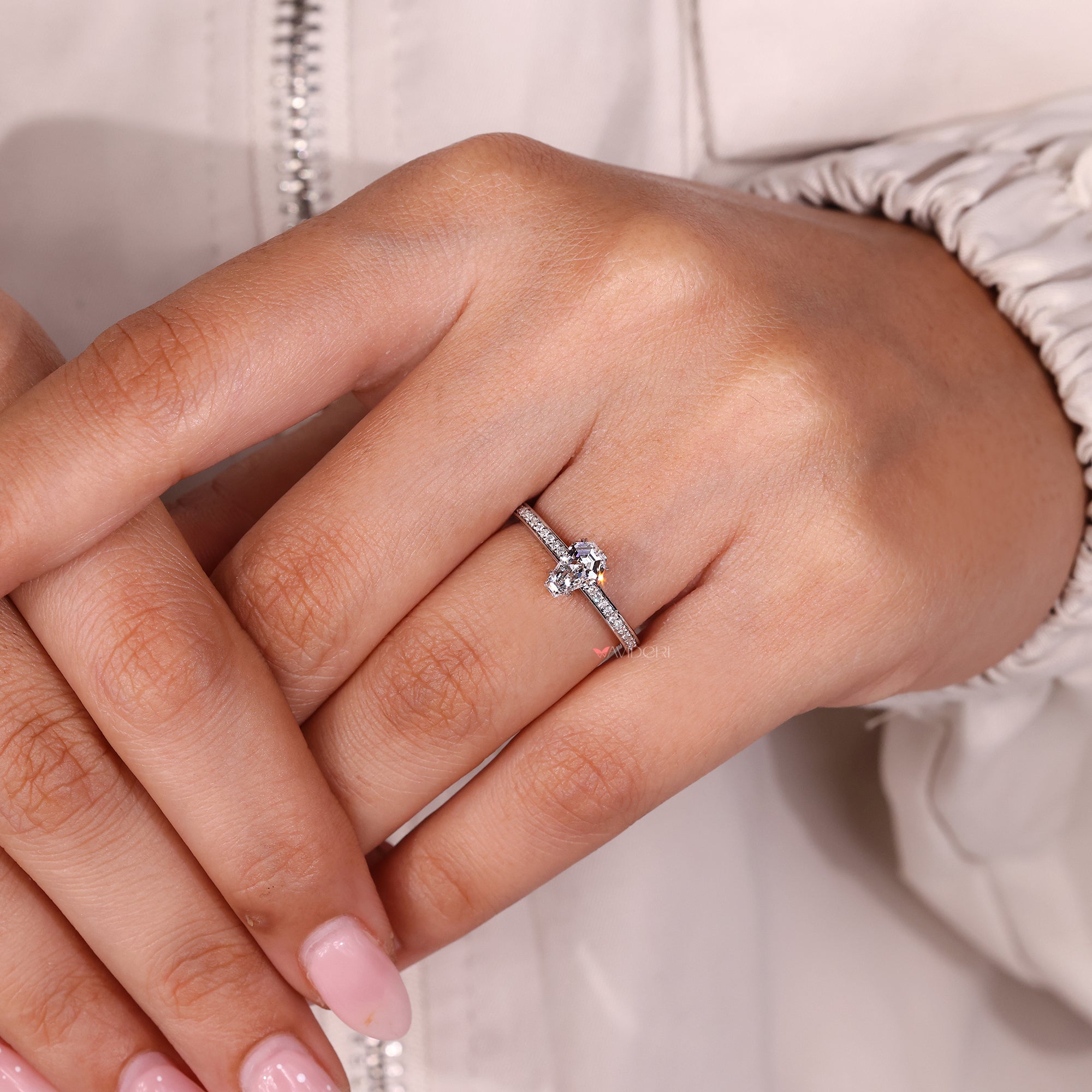 IGI certified with Buy engagement ring.