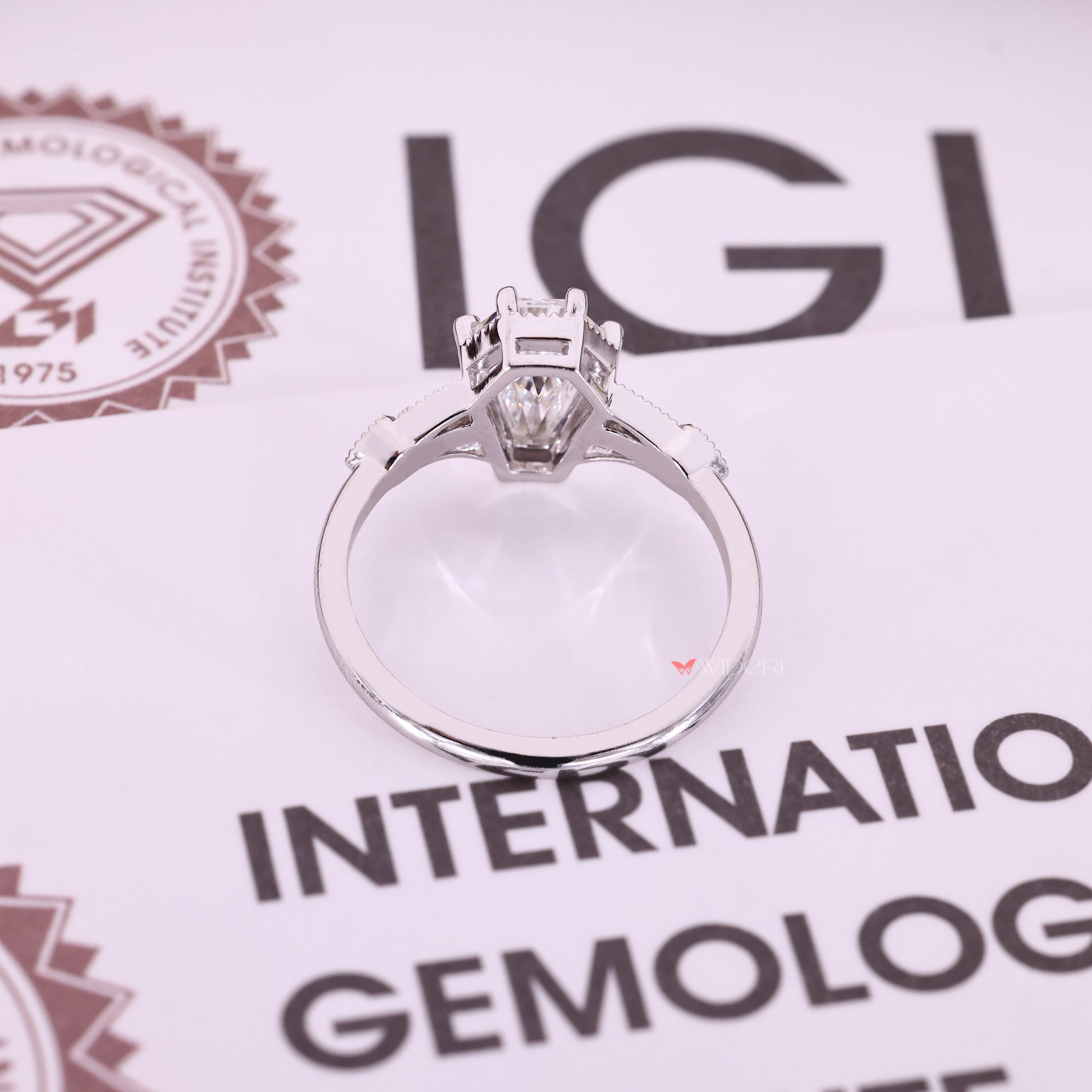 IGI certified on lab-grown diamond ring.