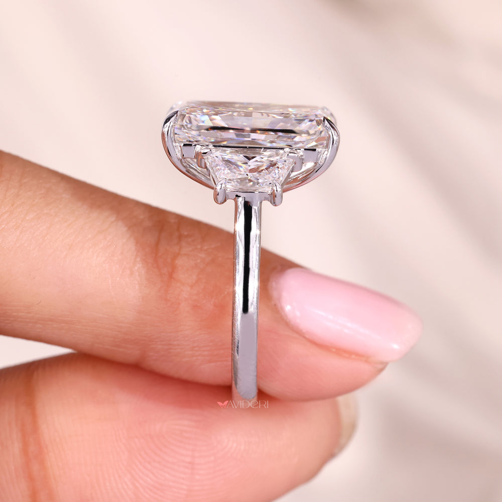 White gold diamond ring with lab-grown diamond ring.