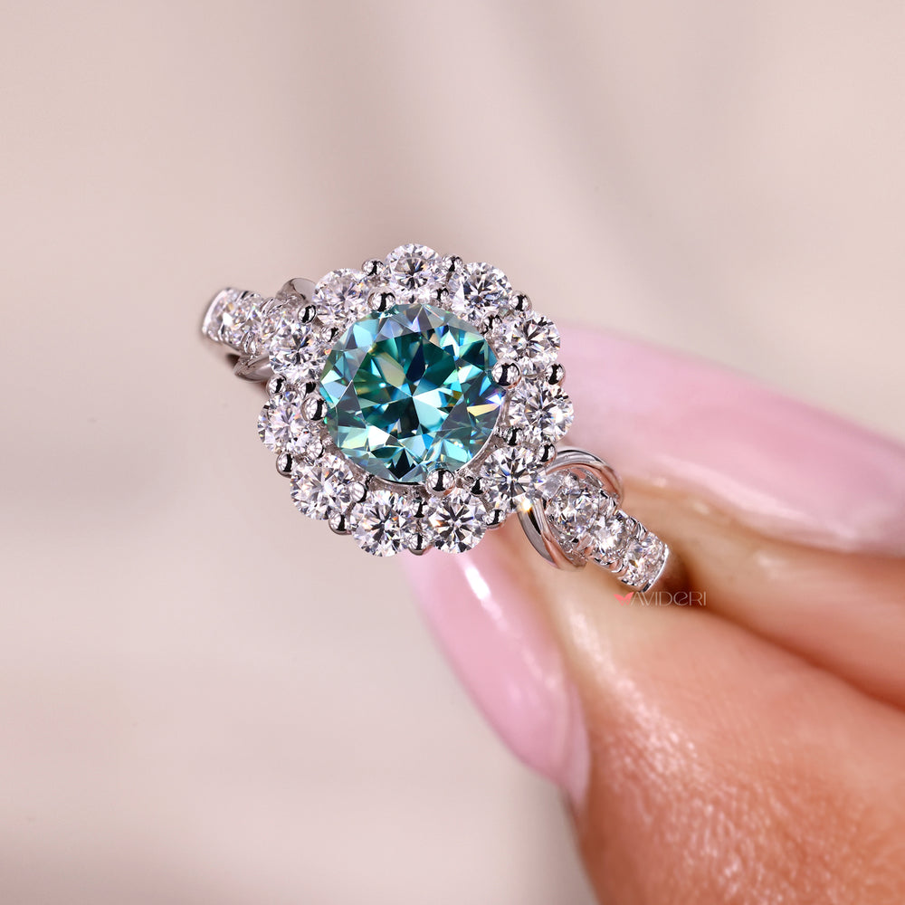 Buy engagement ring with a beautiful moissanite stone.