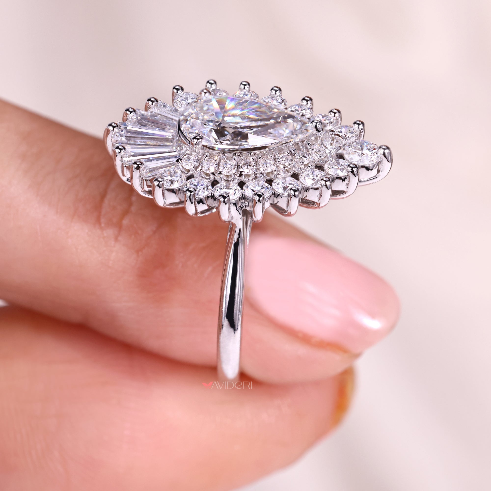 Buy engagement ring with IGI certified detail.