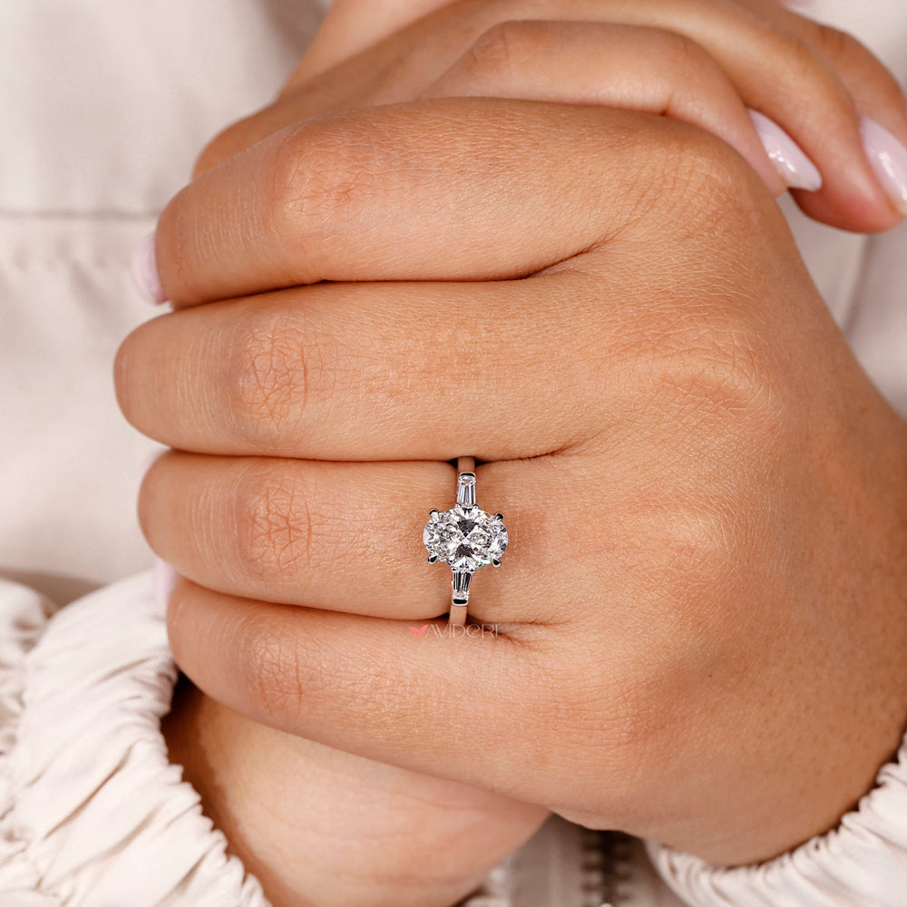 Lab grown diamond oval shaped engagement ring for a sustainable choice.
