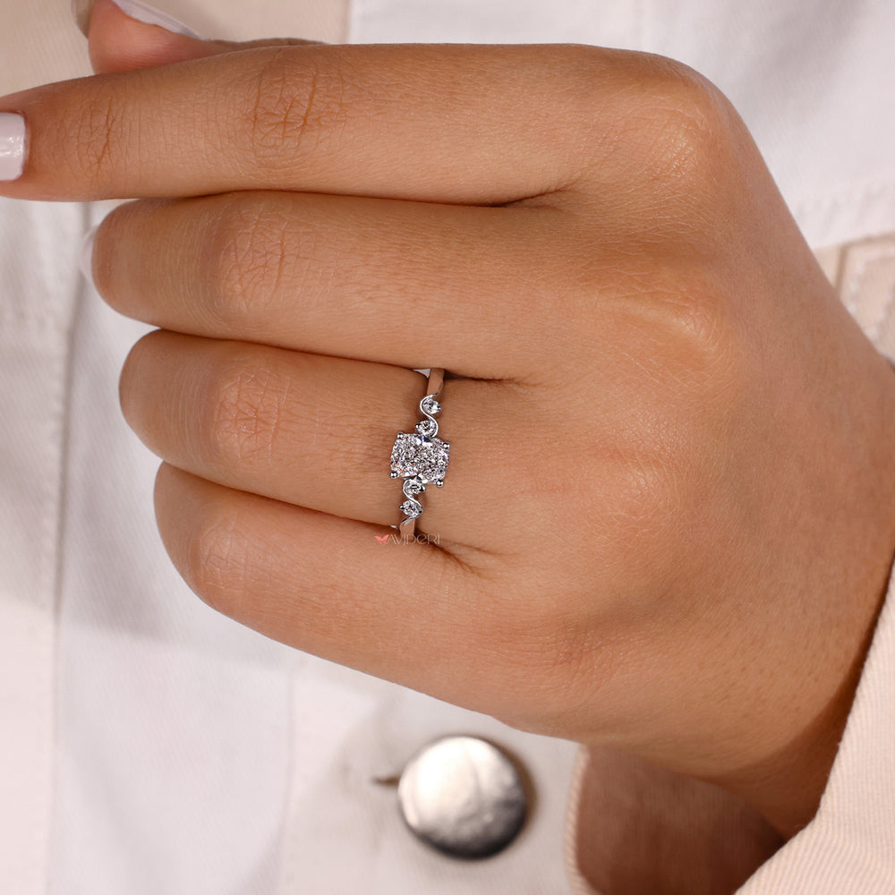 Avideri engagement ring with a white gold engagement ring.