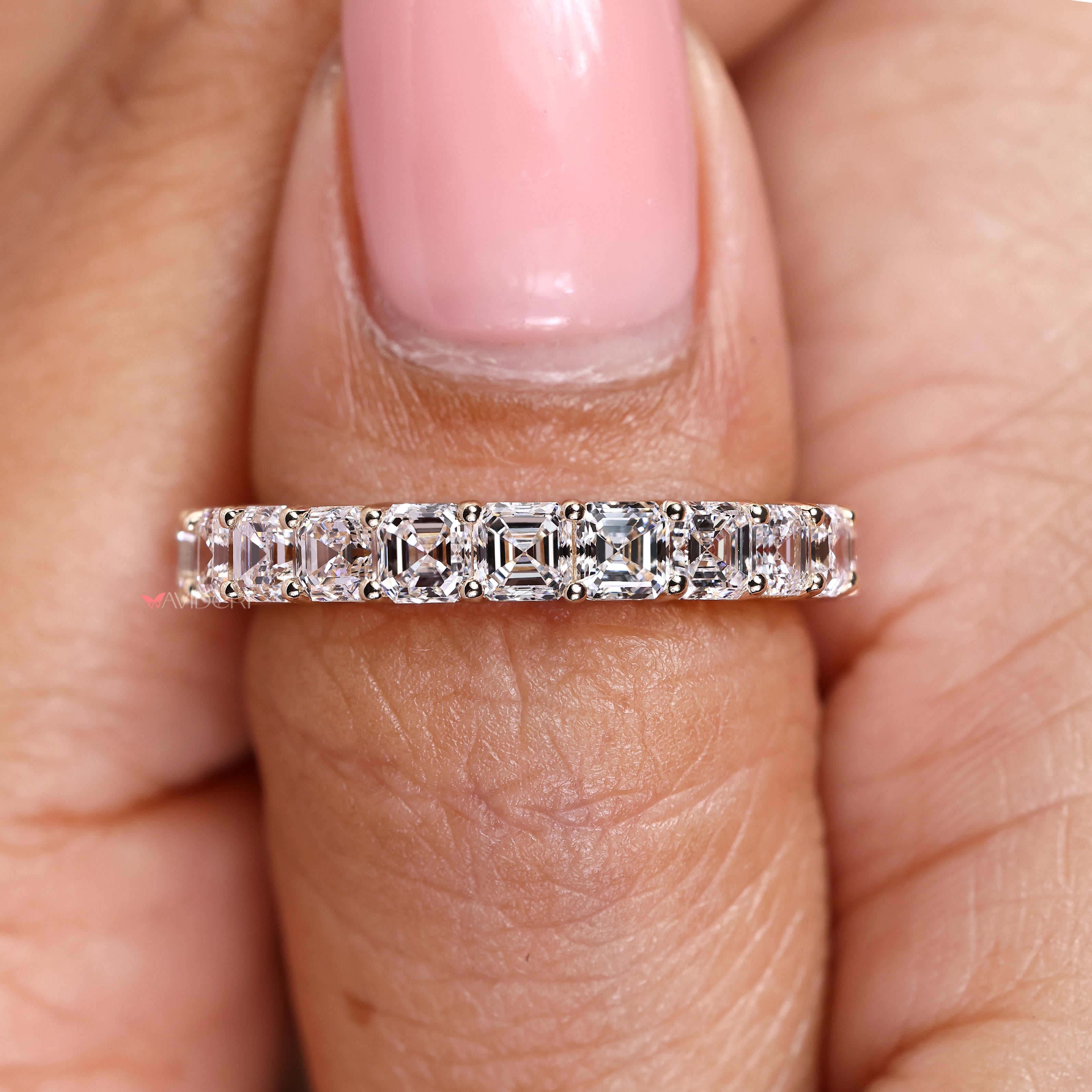Avideri asscher diamond semi eternity band handcrafted with prongs

