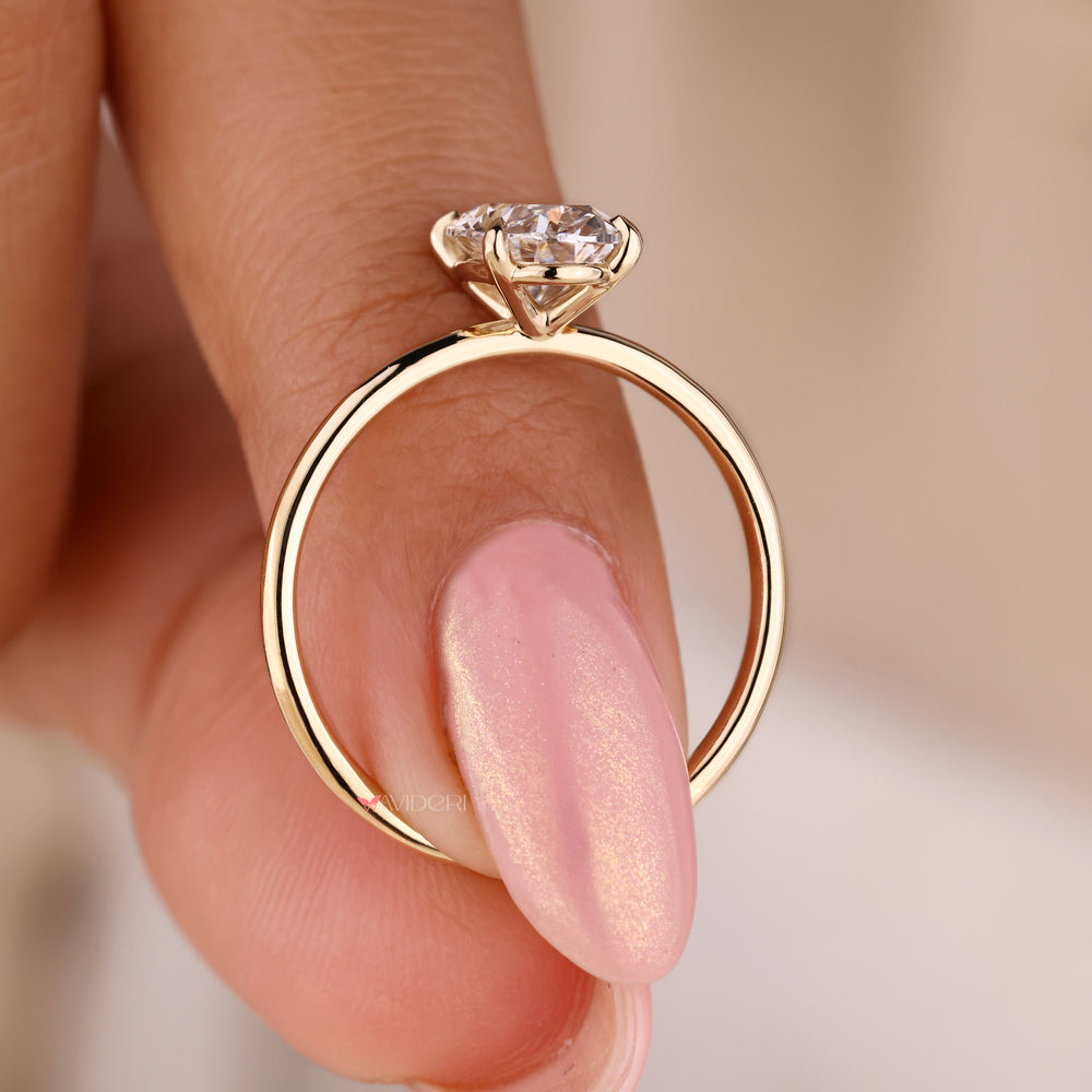 Yellow gold diamond ring, 4 claw prong, claw prong ring
