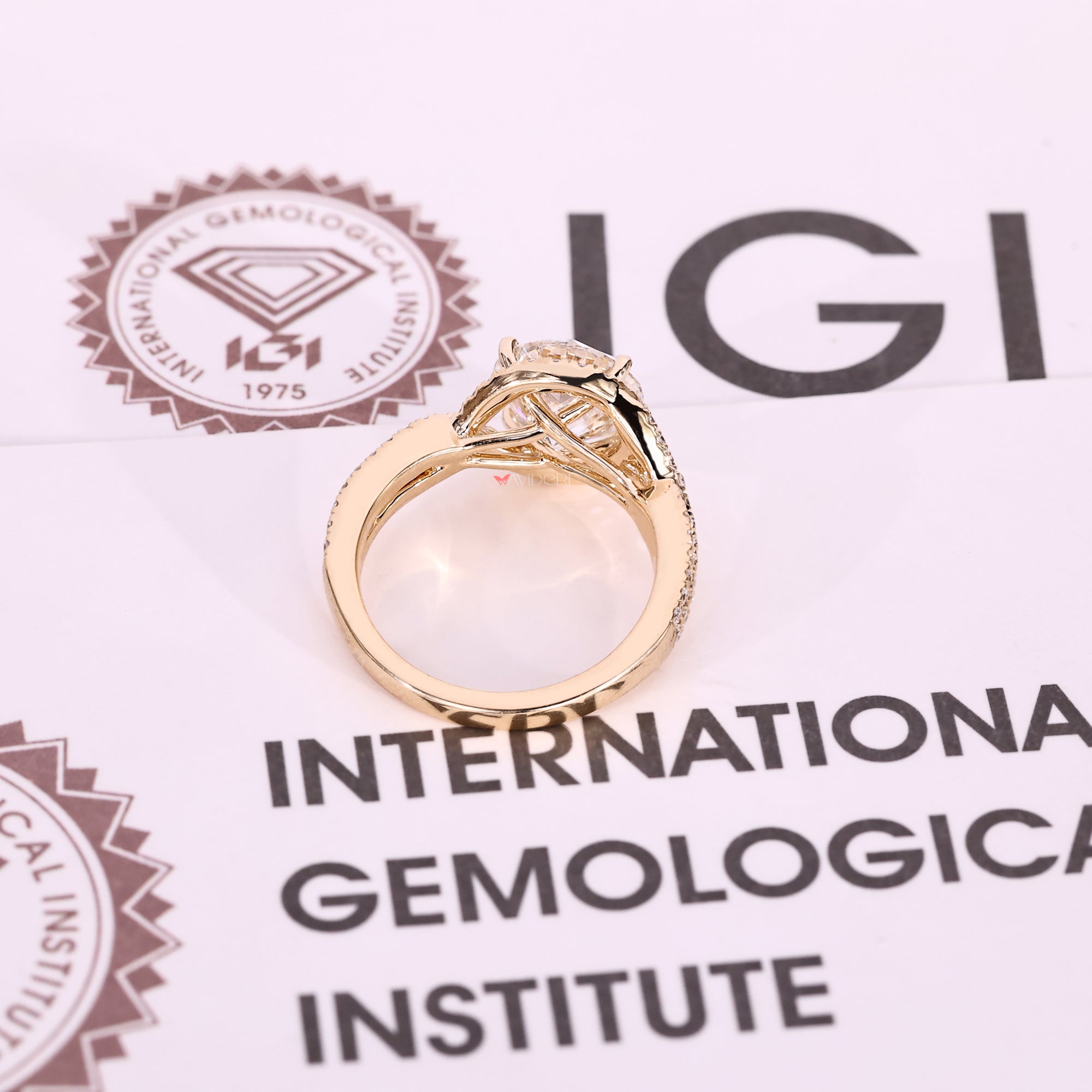 IGI certified twisted shank diamond engagement ring.